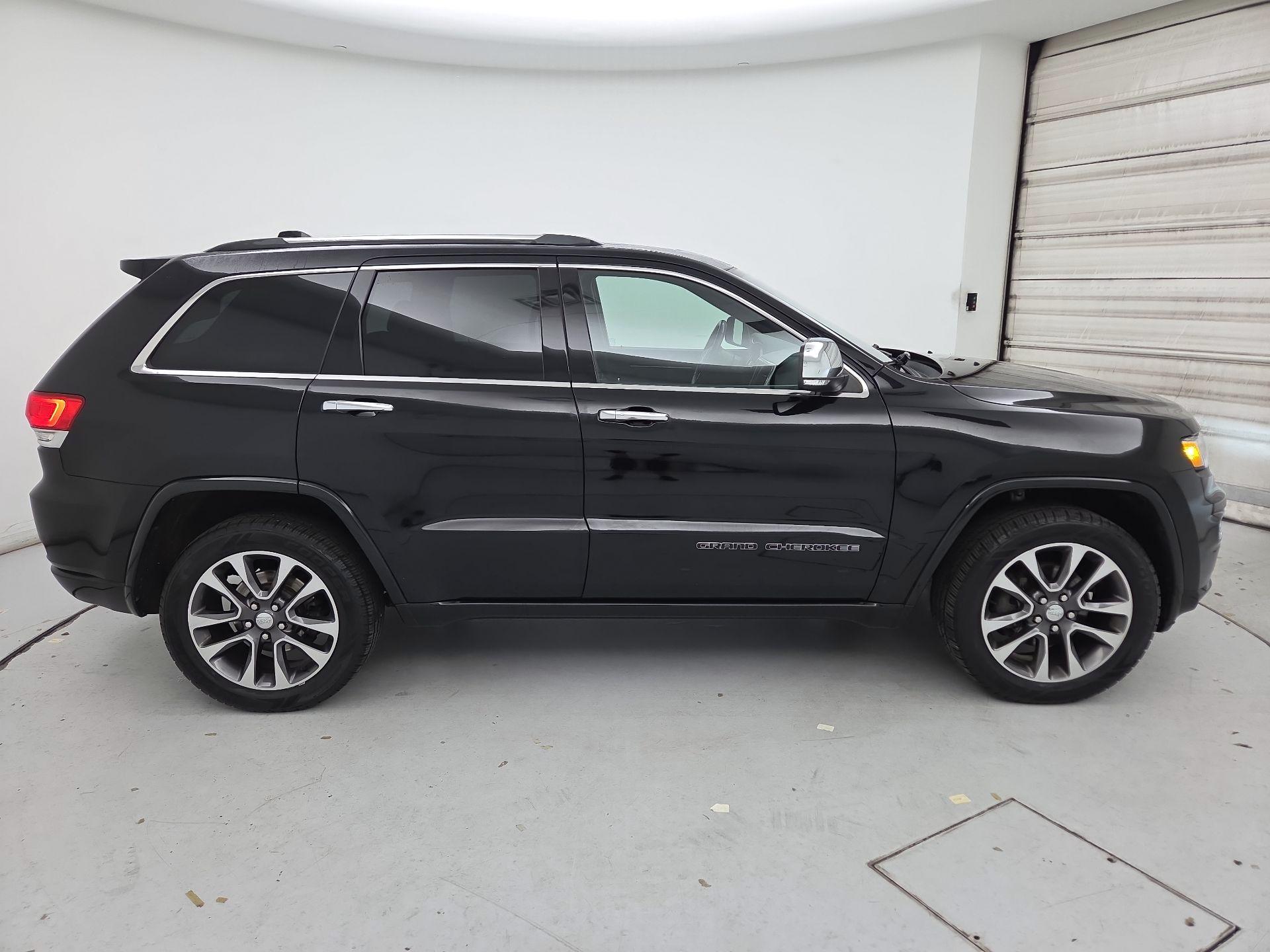 Thumbnail: 2018 Jeep Grand Cherokee - 4