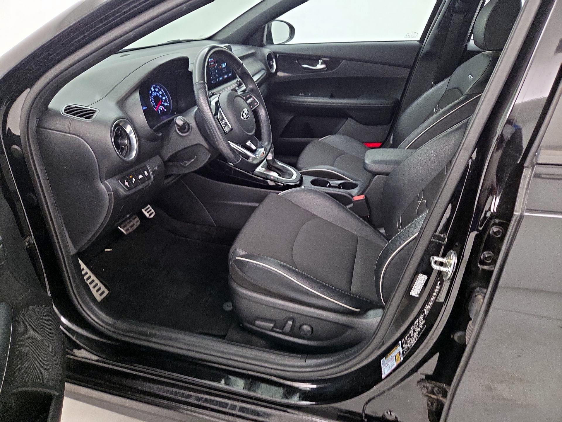 Thumbnail: 2021 Kia Forte - 11