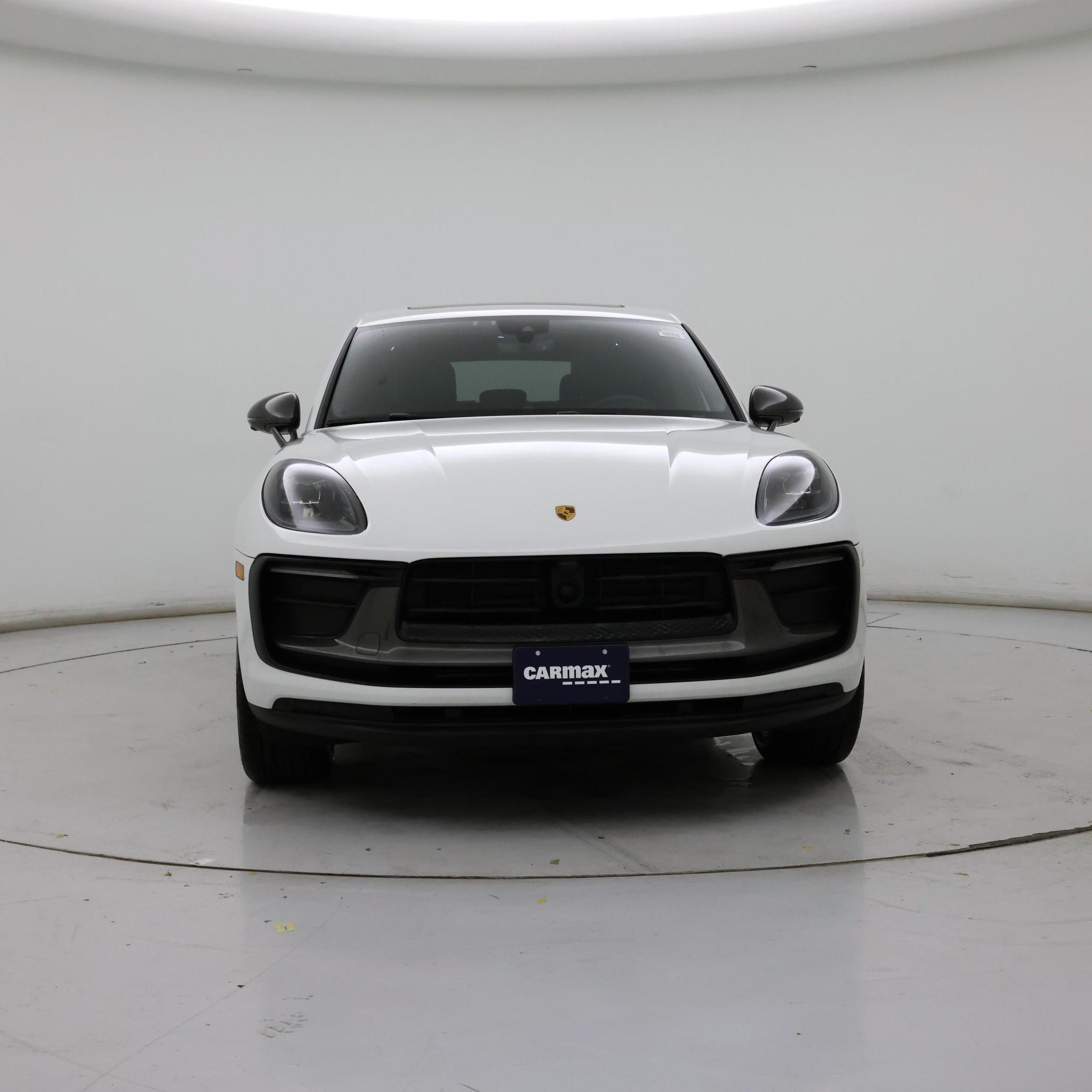 Thumbnail: 2023 Porsche Macan - 5