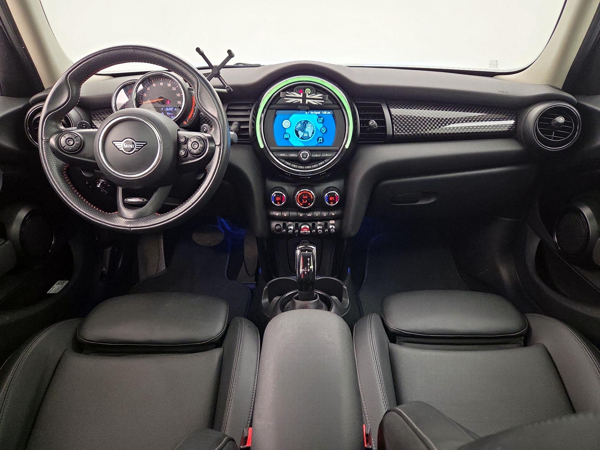 Thumbnail: 2021 MINI Cooper Hardtop - 9