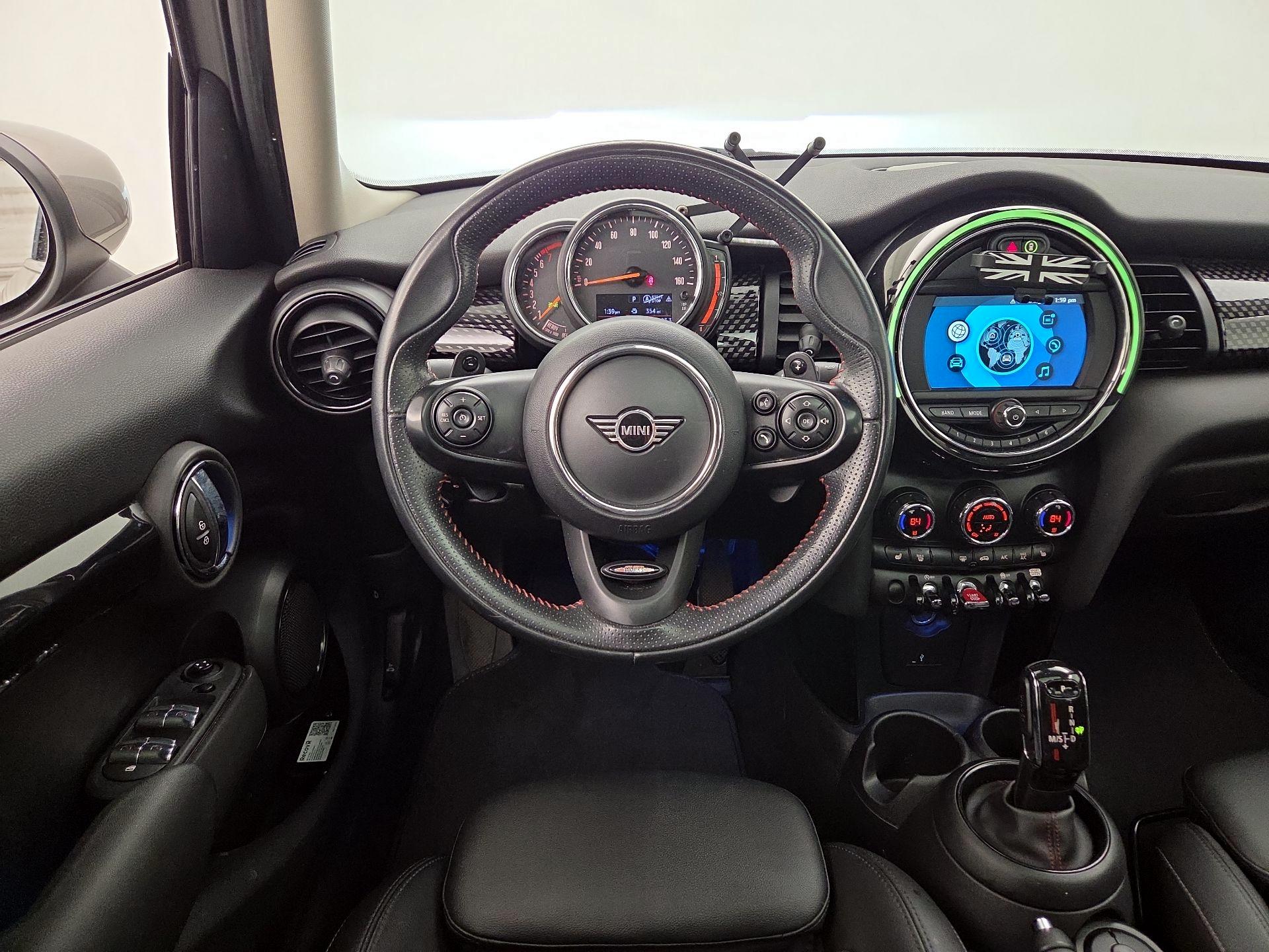 Thumbnail: 2021 MINI Cooper Hardtop - 10