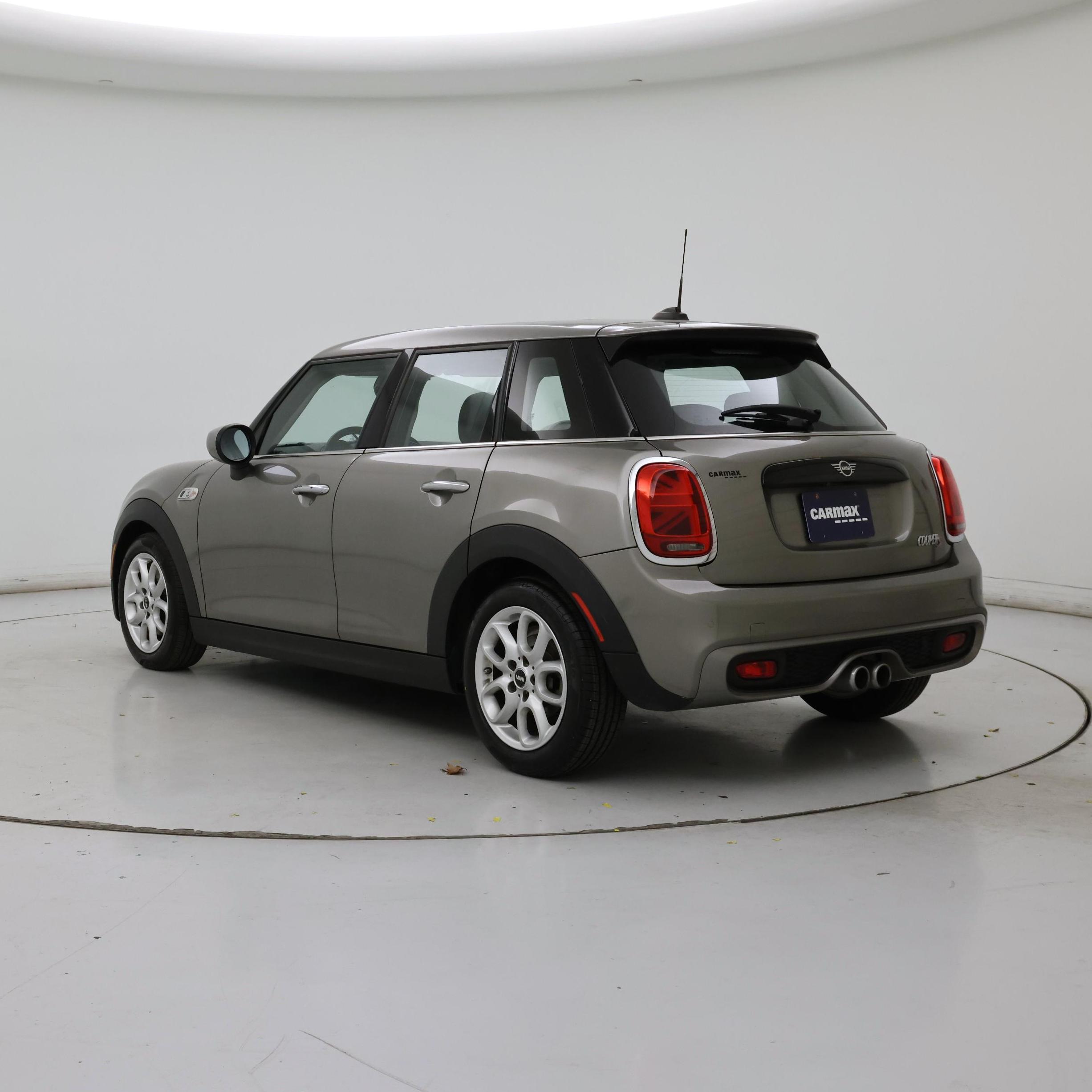 Thumbnail: 2021 MINI Cooper Hardtop - 2