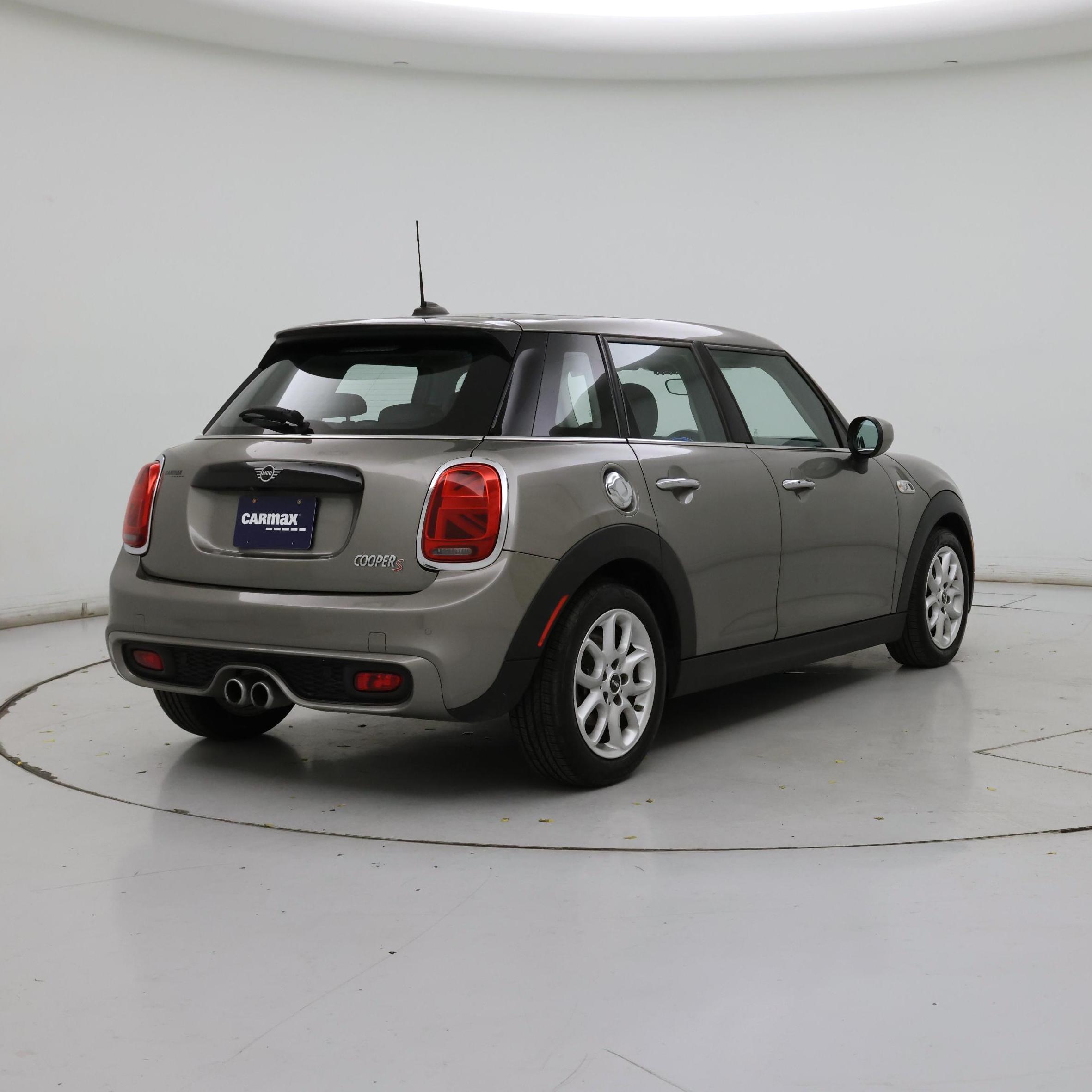 Thumbnail: 2021 MINI Cooper Hardtop - 8