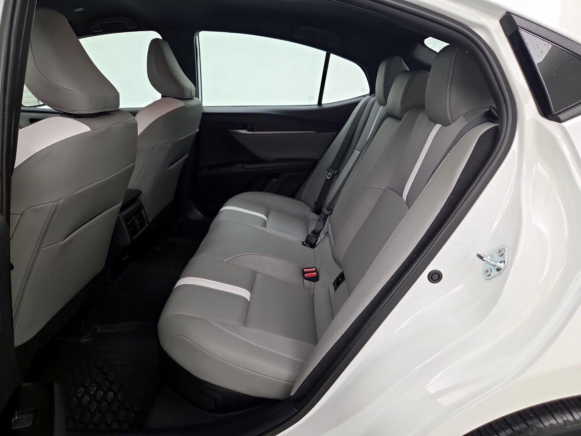 Thumbnail: 2025 Toyota Camry - 18