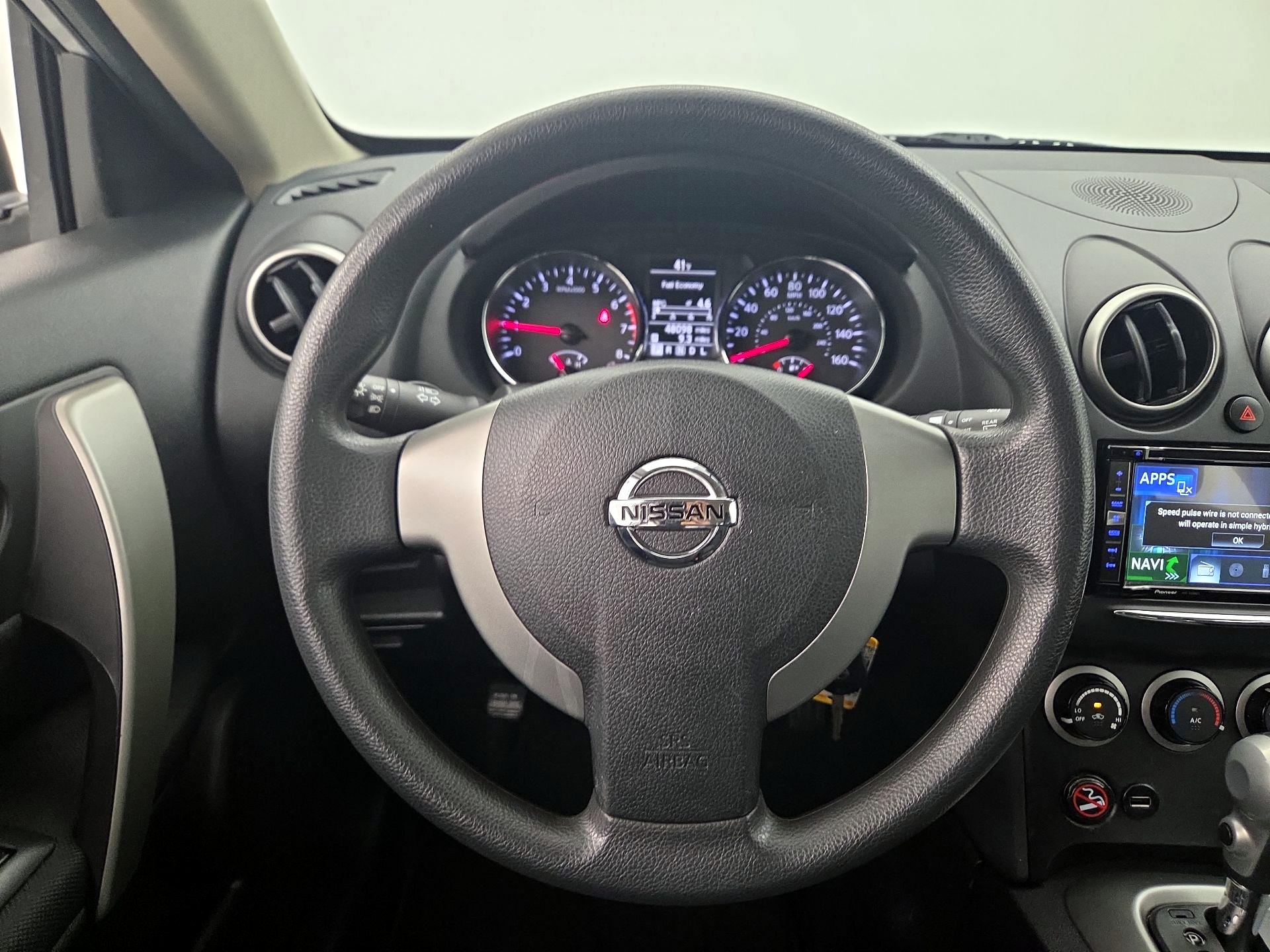 Thumbnail: 2014 Nissan Rogue - 10