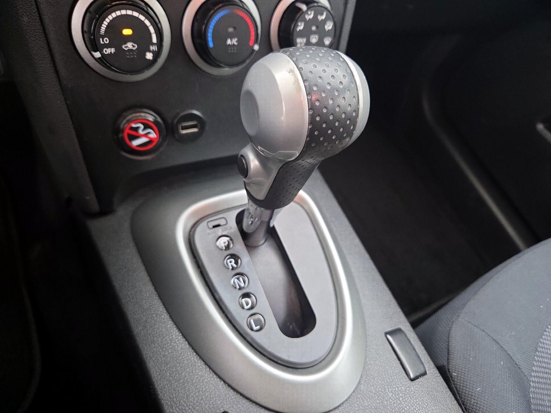 Thumbnail: 2014 Nissan Rogue - 16