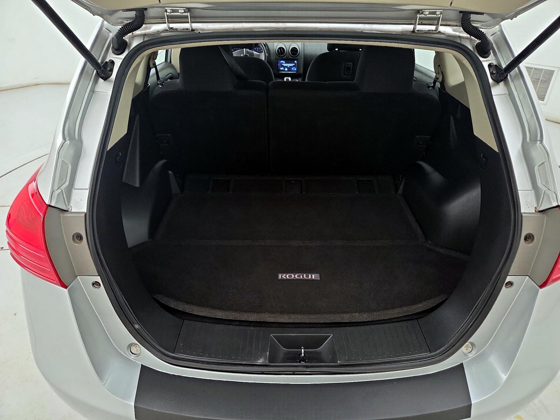 Thumbnail: 2014 Nissan Rogue - 19