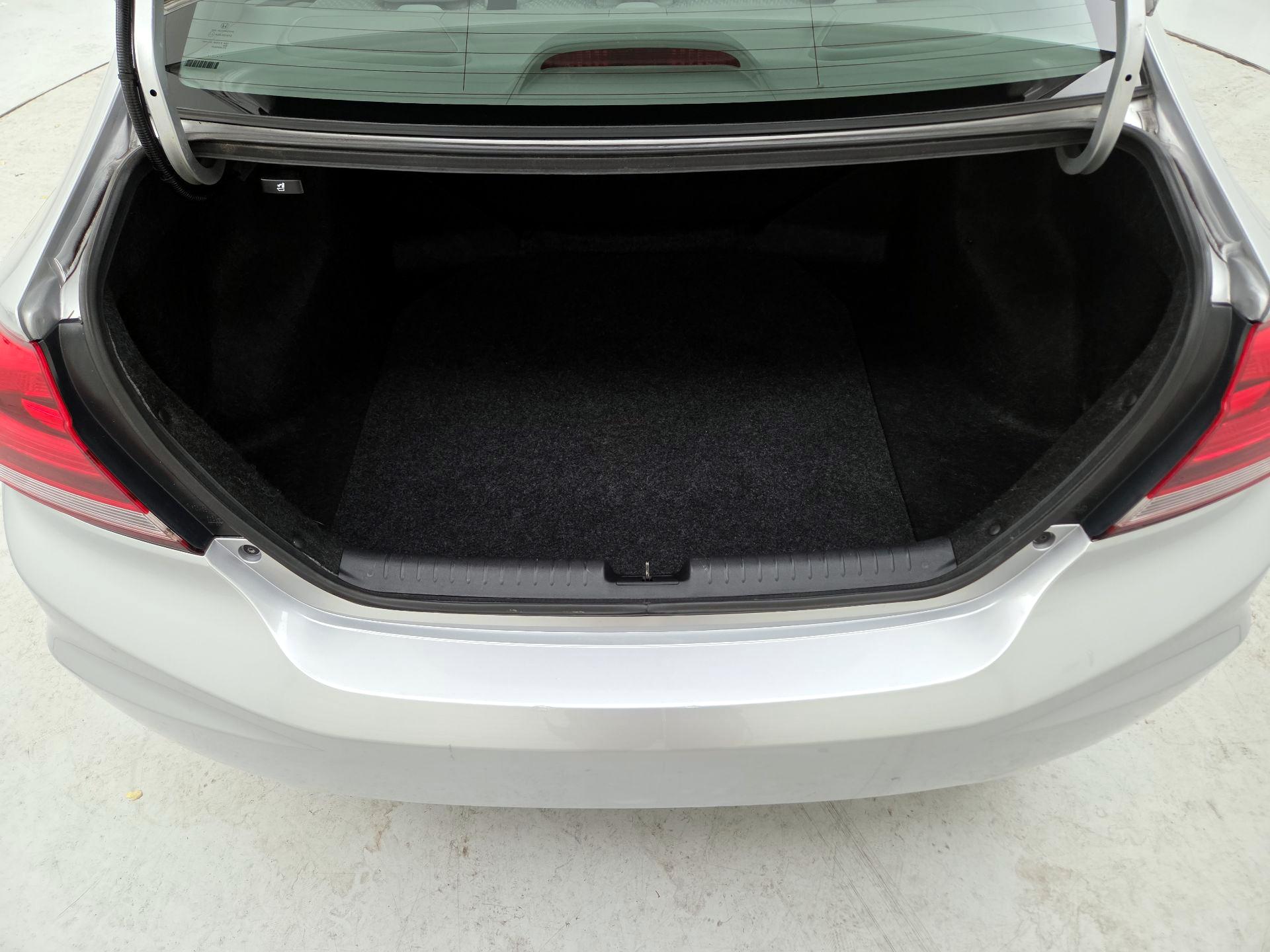 Thumbnail: 2015 Honda Civic - 20