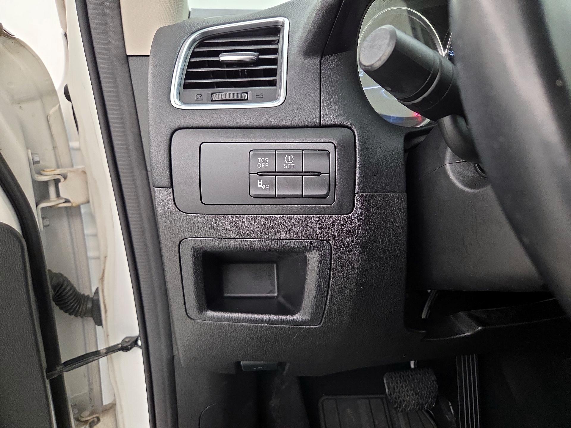 Thumbnail: 2016 Mazda CX-5 - 13