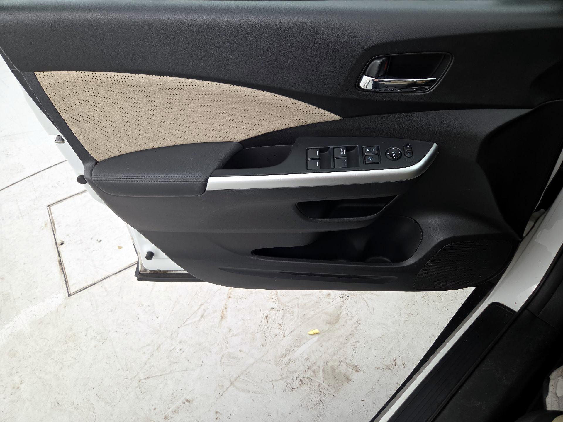 Thumbnail: 2015 Honda CR-V - 12