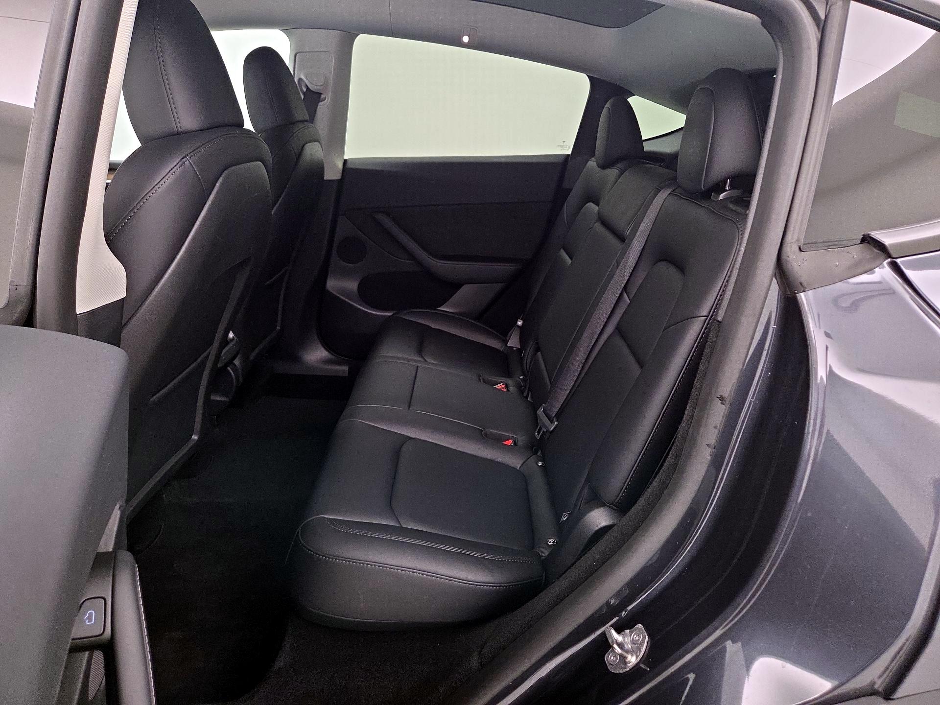 Thumbnail: 2025 Tesla Model Y - 19