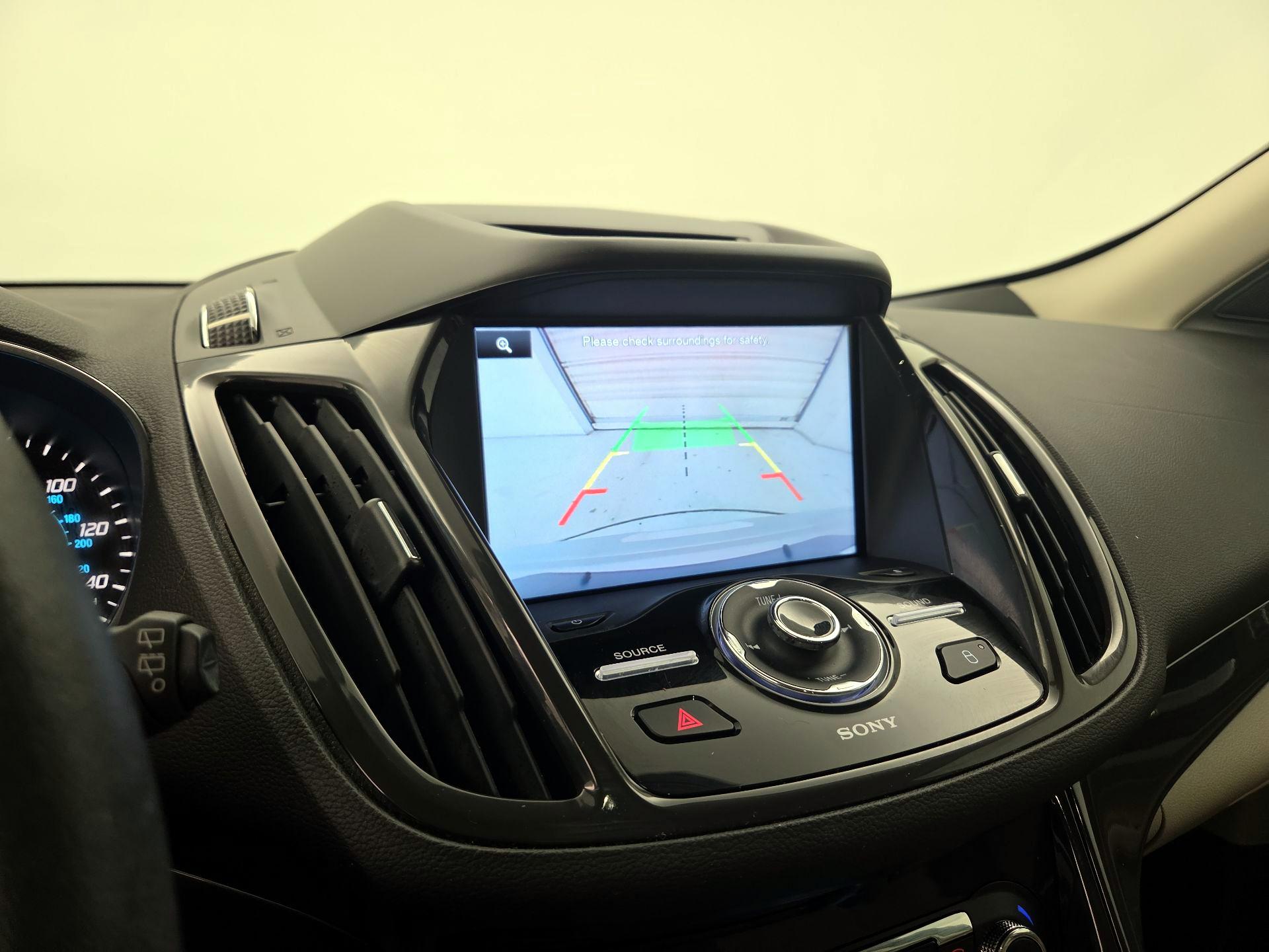 Thumbnail: 2014 Ford Escape - 14