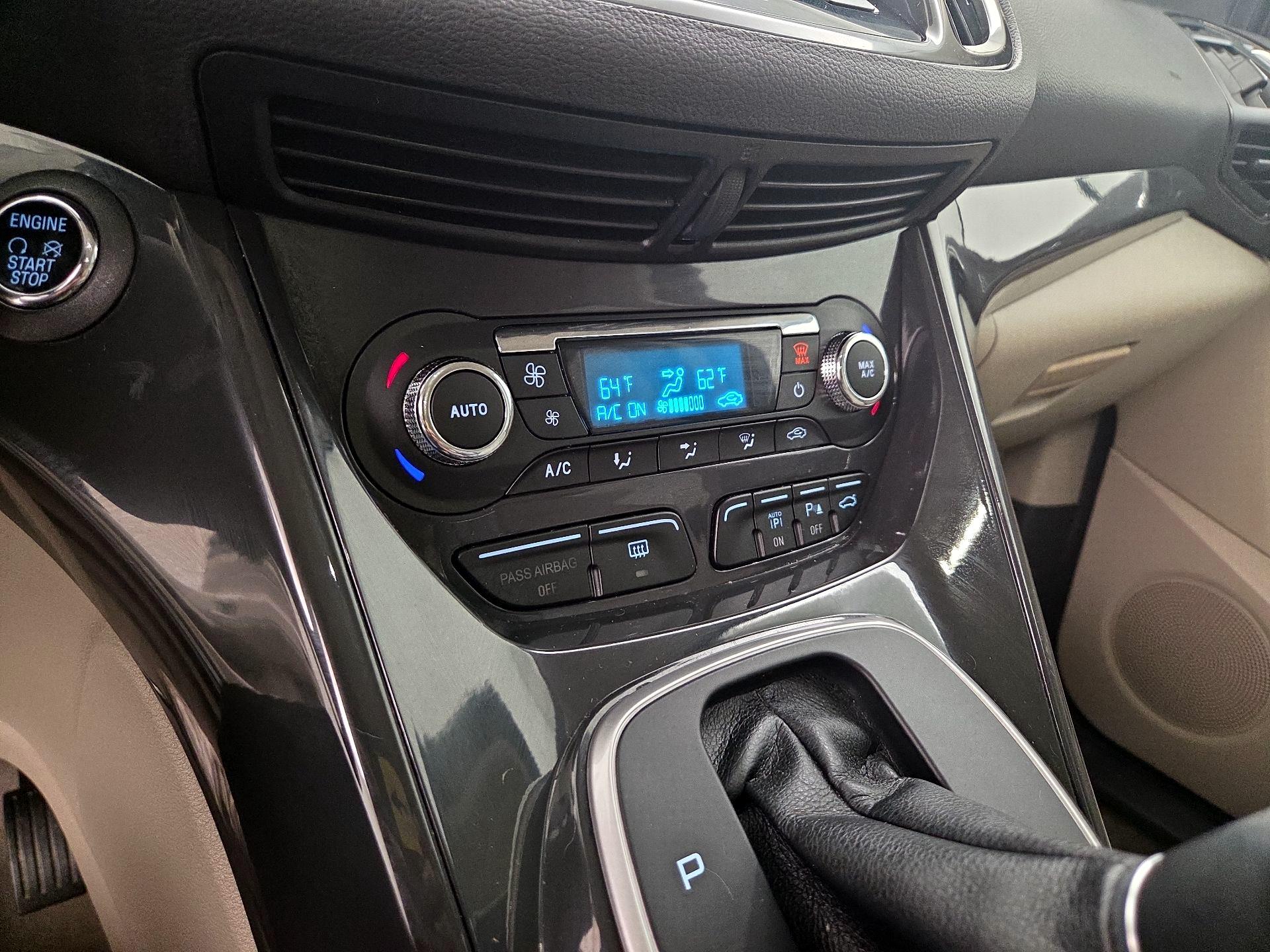 Thumbnail: 2014 Ford Escape - 16