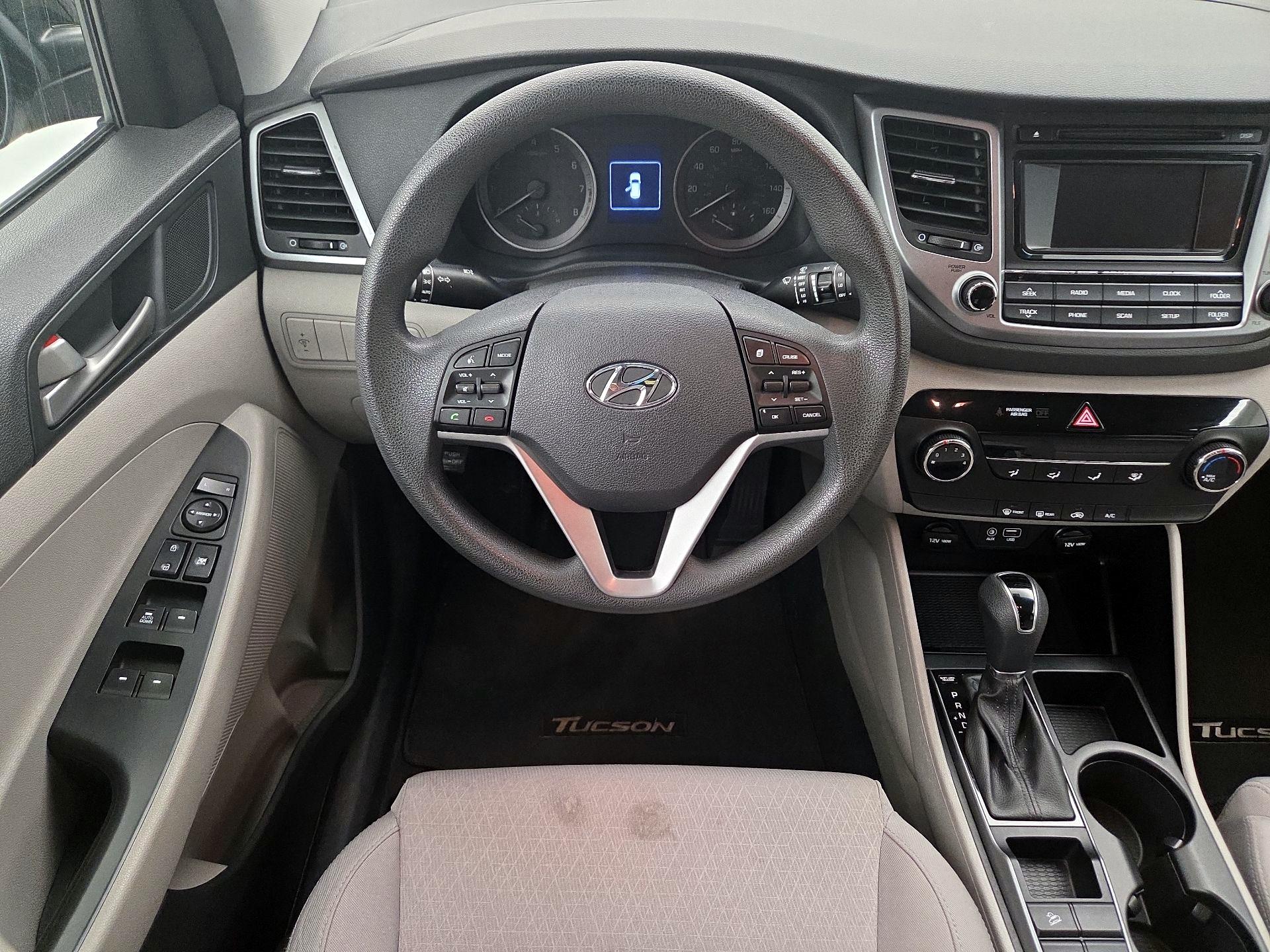 Thumbnail: 2018 Hyundai Tucson - 10