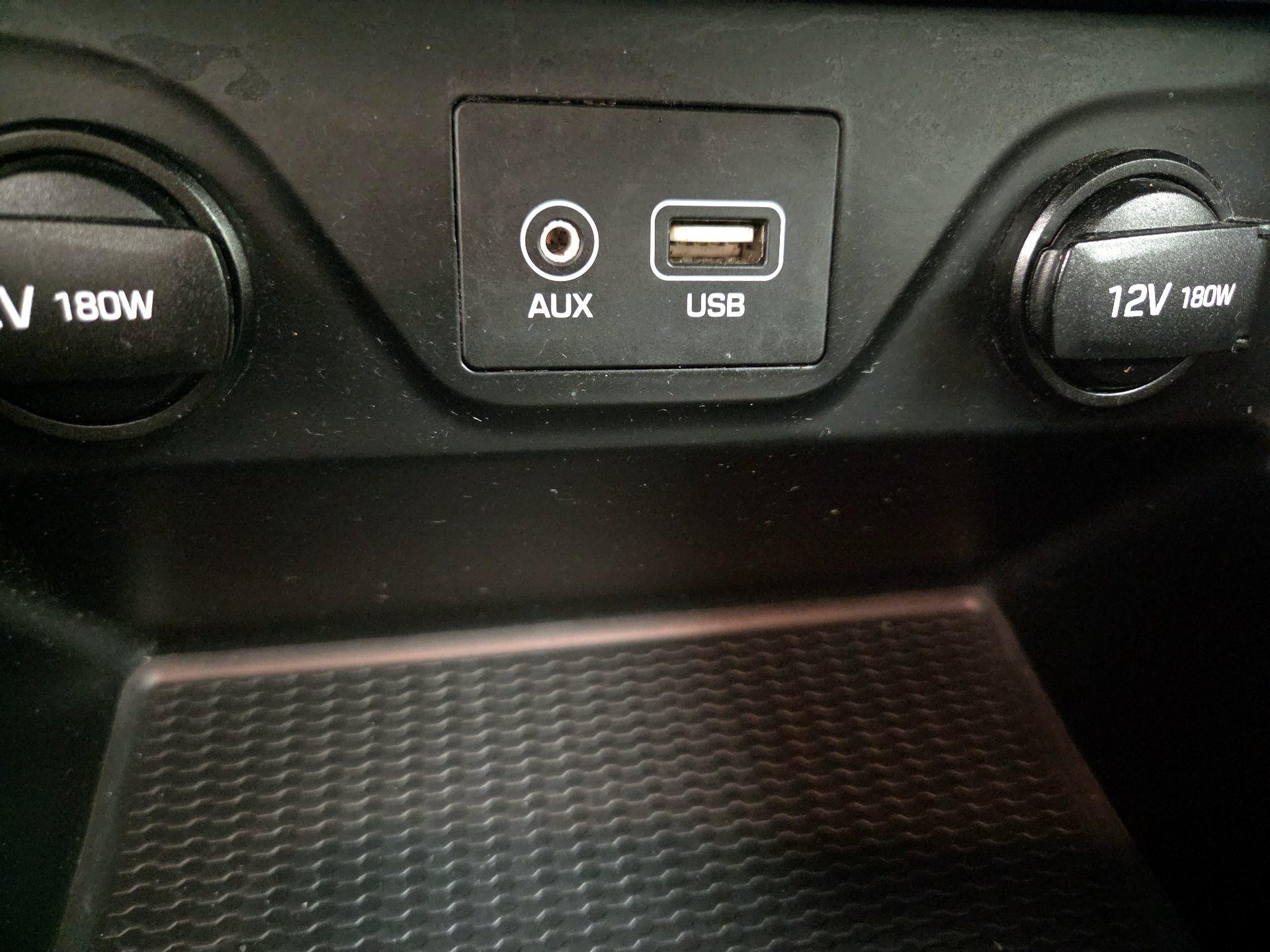 Thumbnail: 2018 Hyundai Tucson - 18