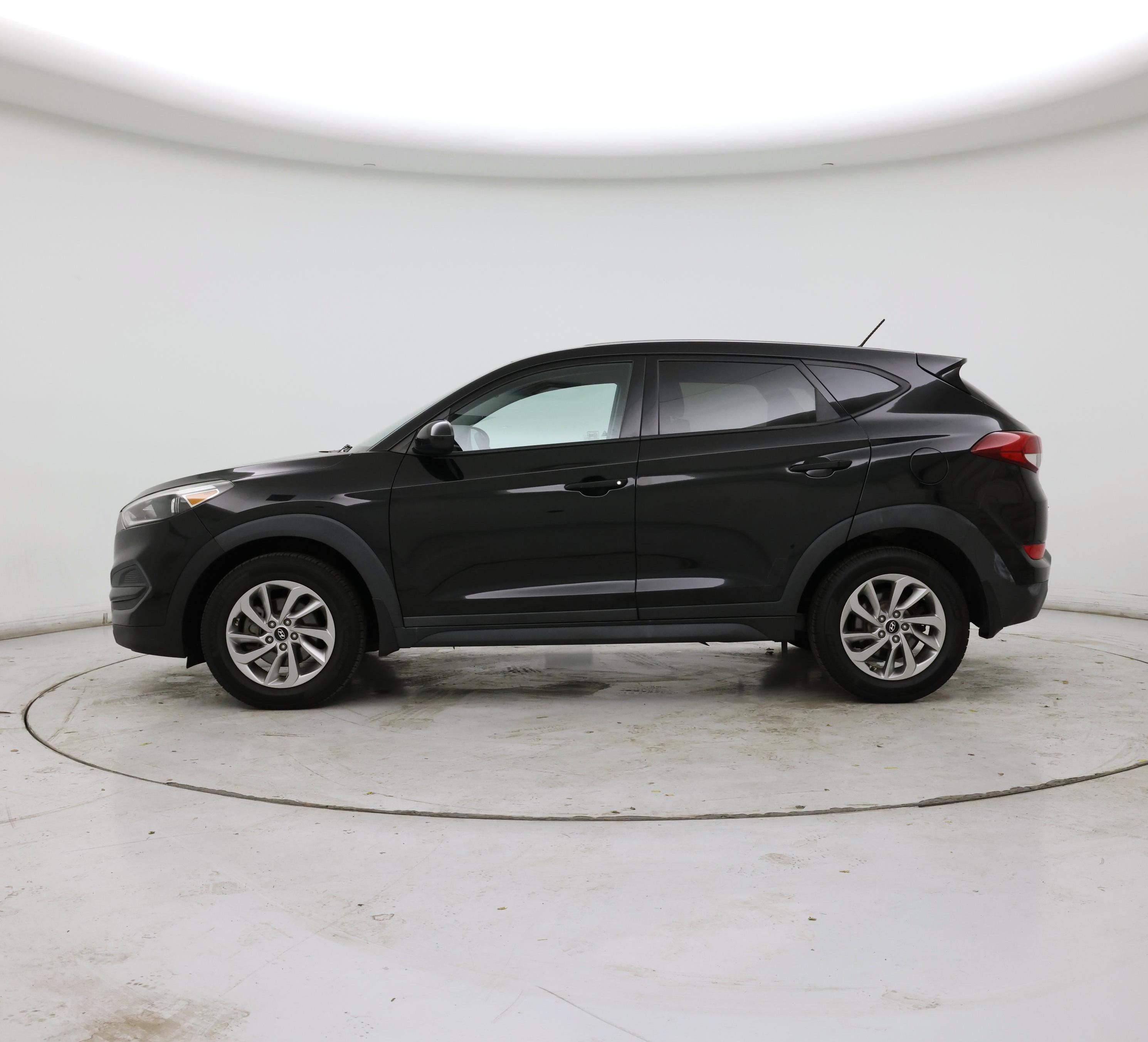 Thumbnail: 2018 Hyundai Tucson - 3
