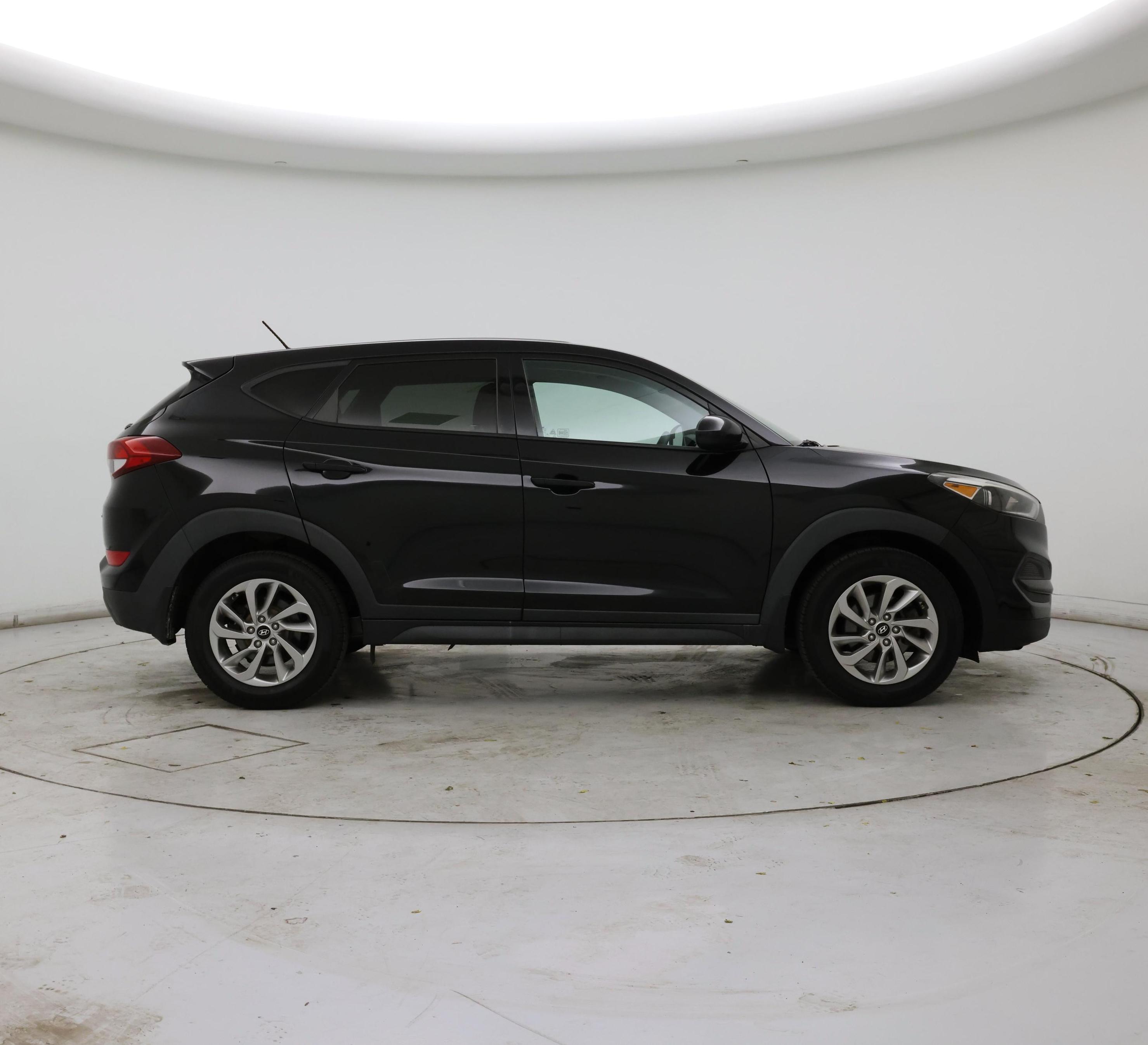 Thumbnail: 2018 Hyundai Tucson - 7