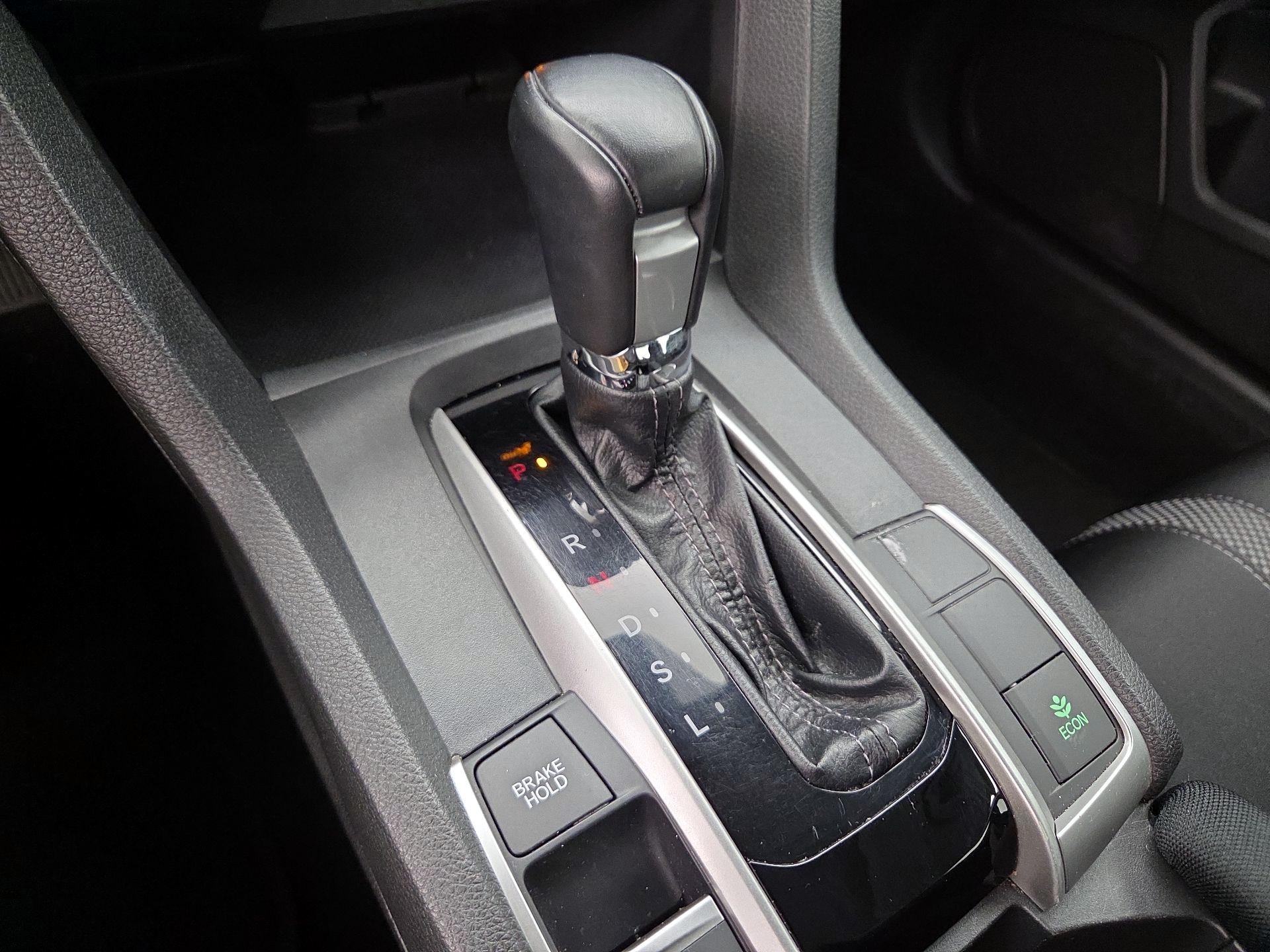 Thumbnail: 2019 Honda Civic - 17