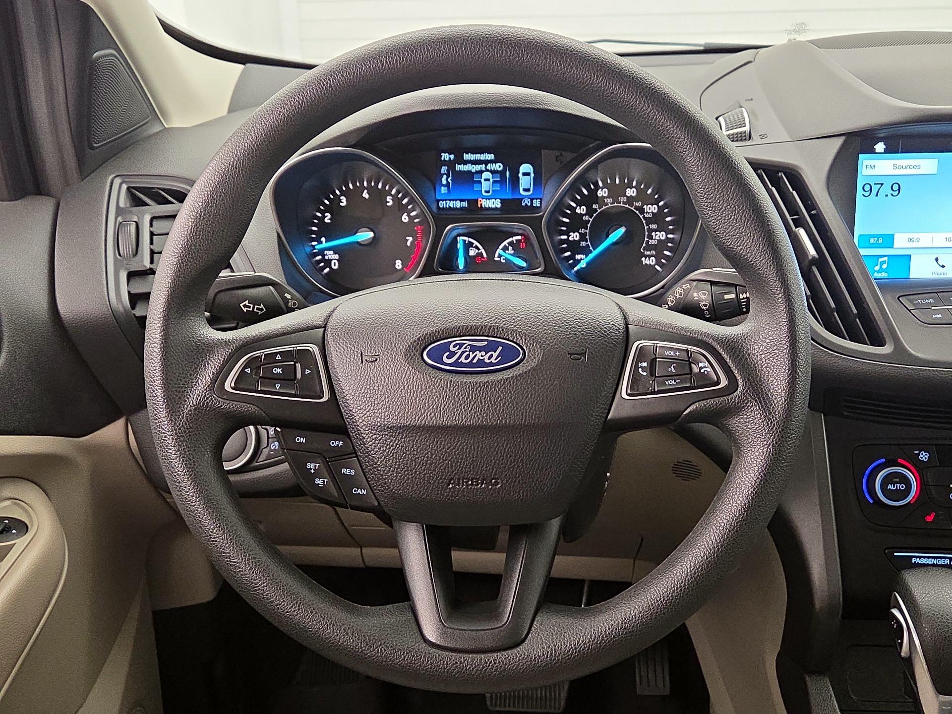 Thumbnail: 2019 Ford Escape - 10