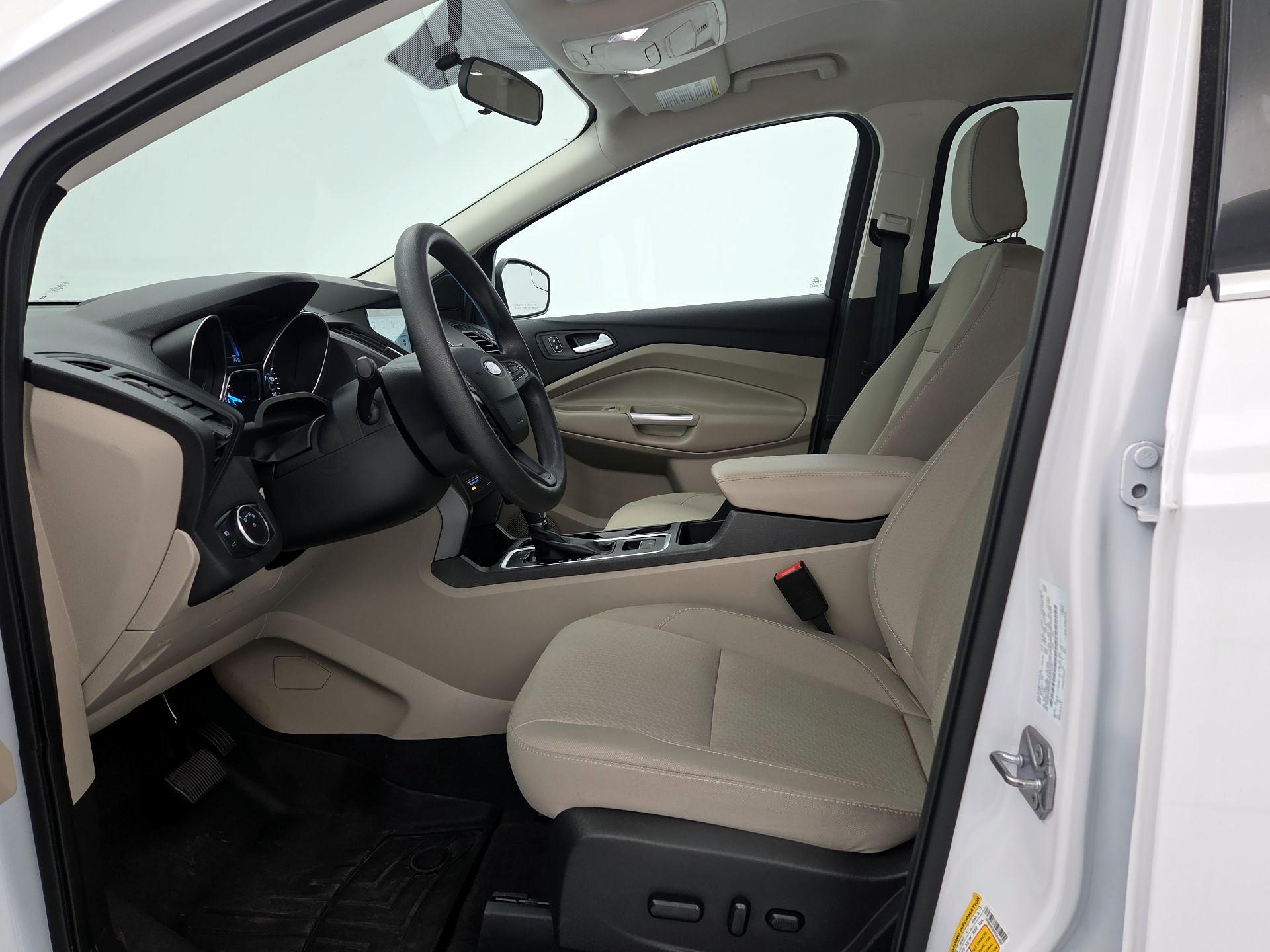 Thumbnail: 2019 Ford Escape - 11