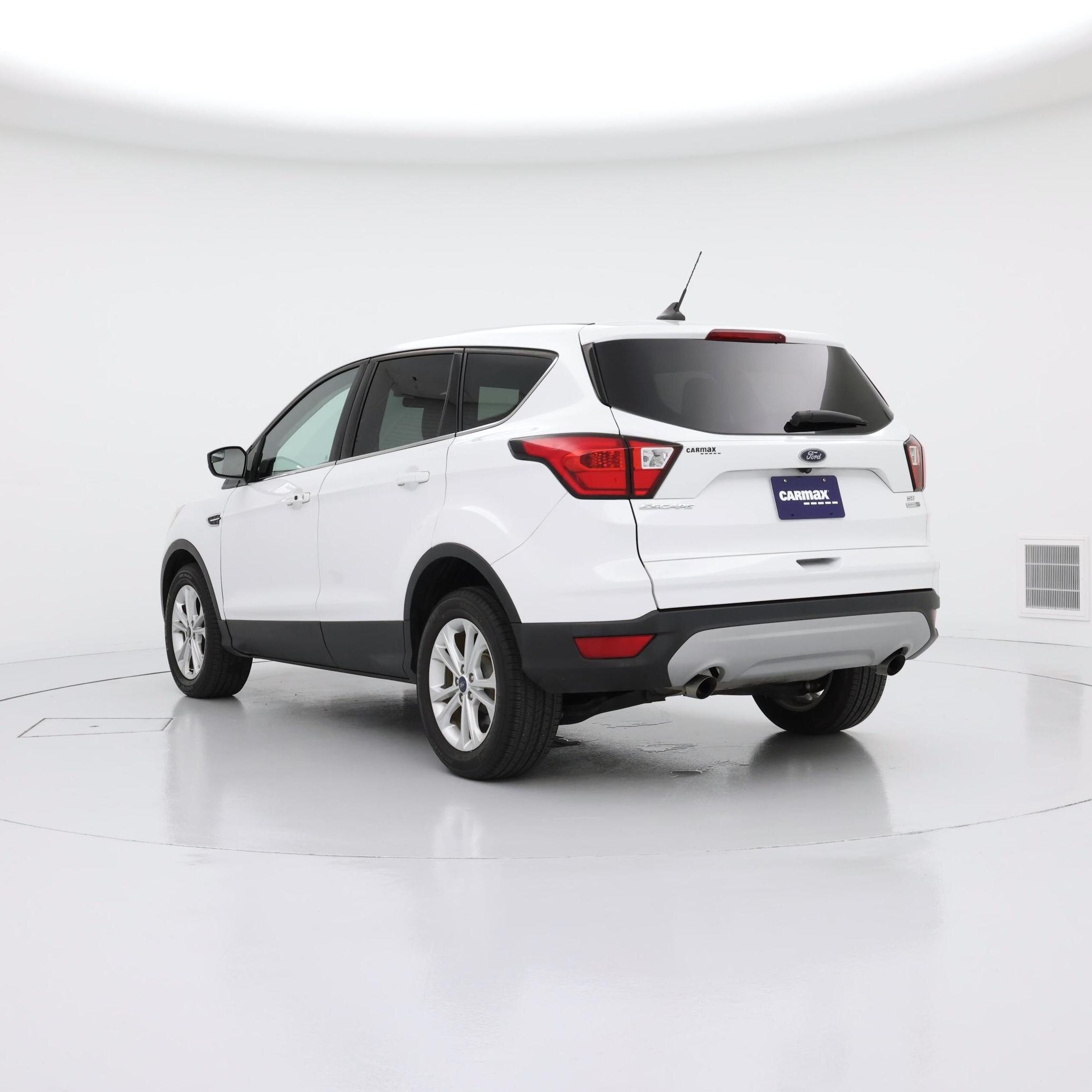 Thumbnail: 2019 Ford Escape - 2