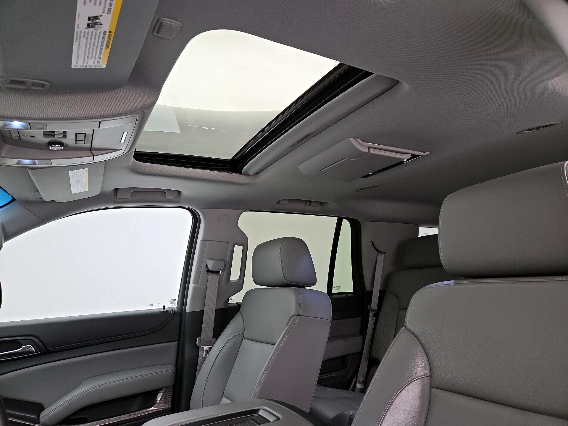 Thumbnail: 2016 Chevrolet Tahoe - 20