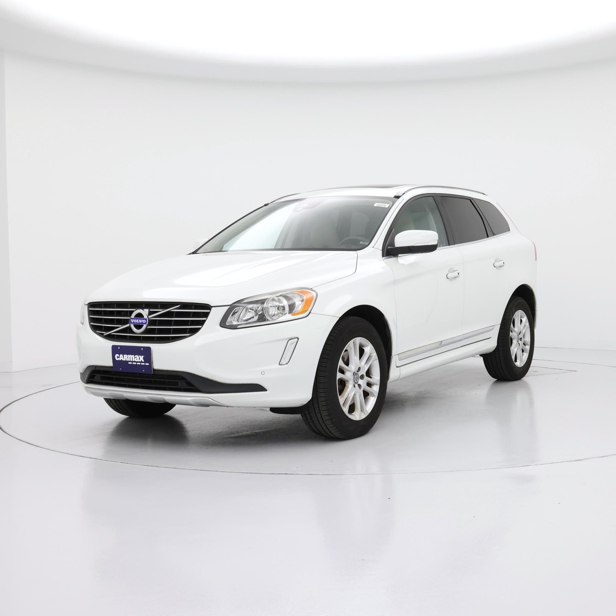 Thumbnail: 2015 Volvo XC60 - 4