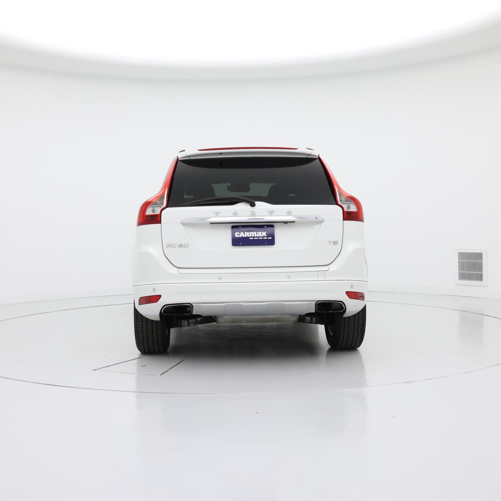 Thumbnail: 2015 Volvo XC60 - 6