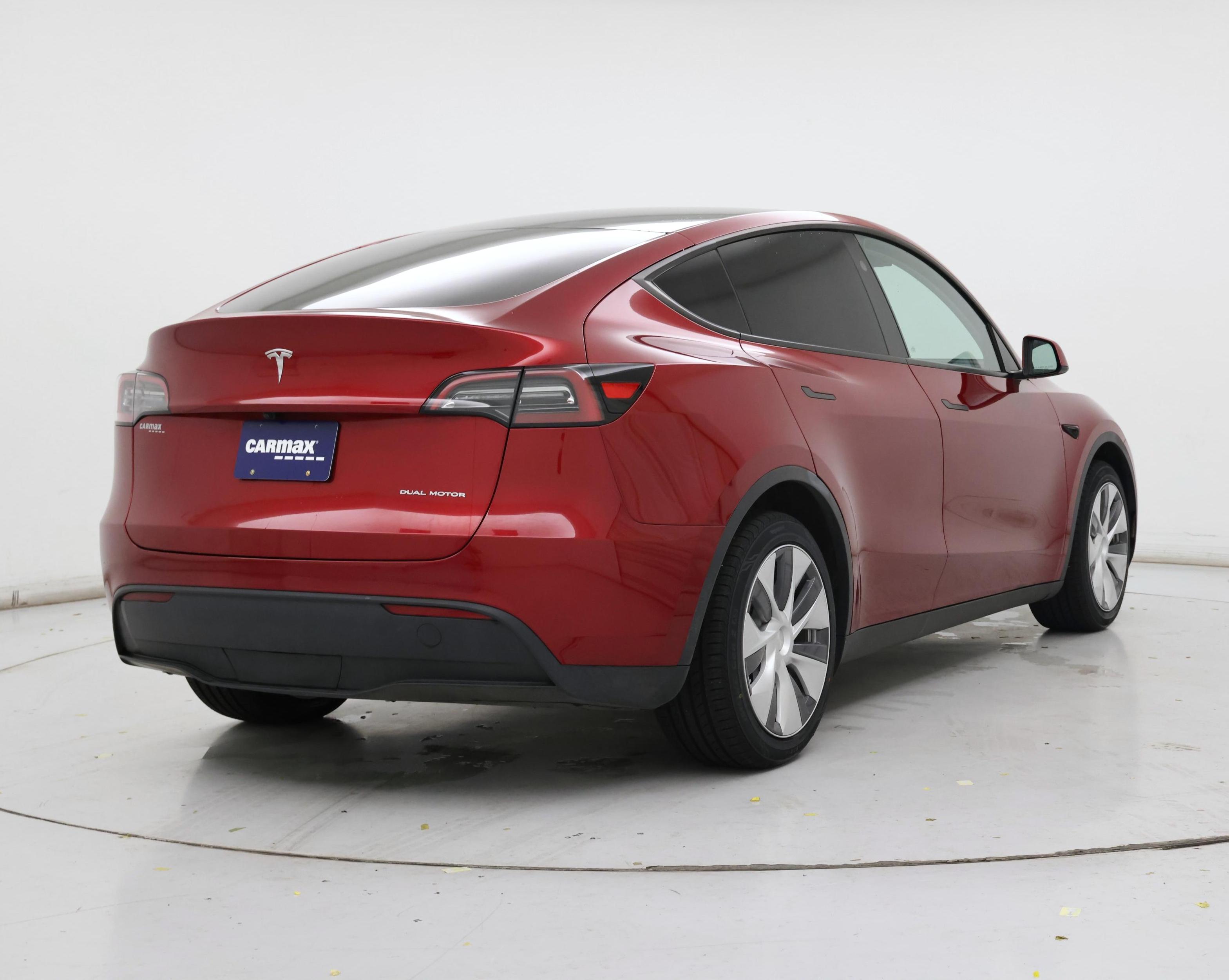Thumbnail: 2024 Tesla Model Y - 8