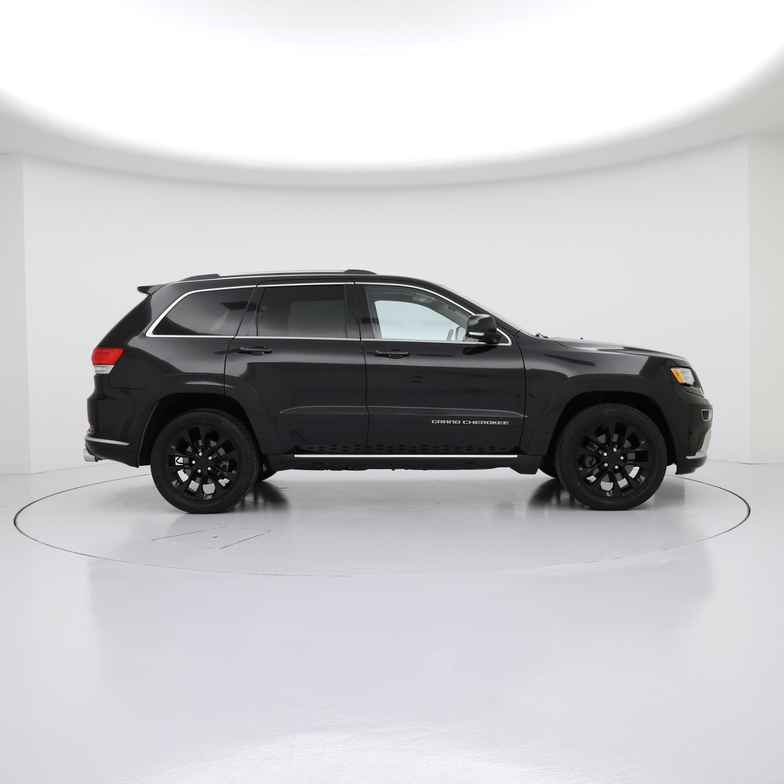 Thumbnail: 2015 Jeep Grand Cherokee - 7
