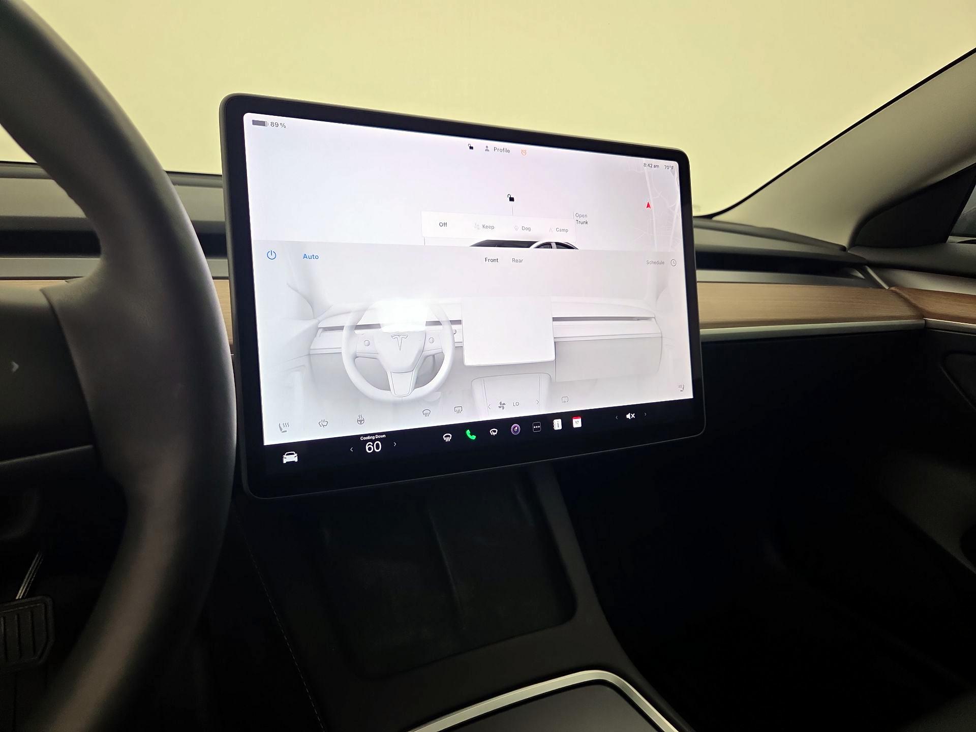 Thumbnail: 2023 Tesla Model 3 - 16