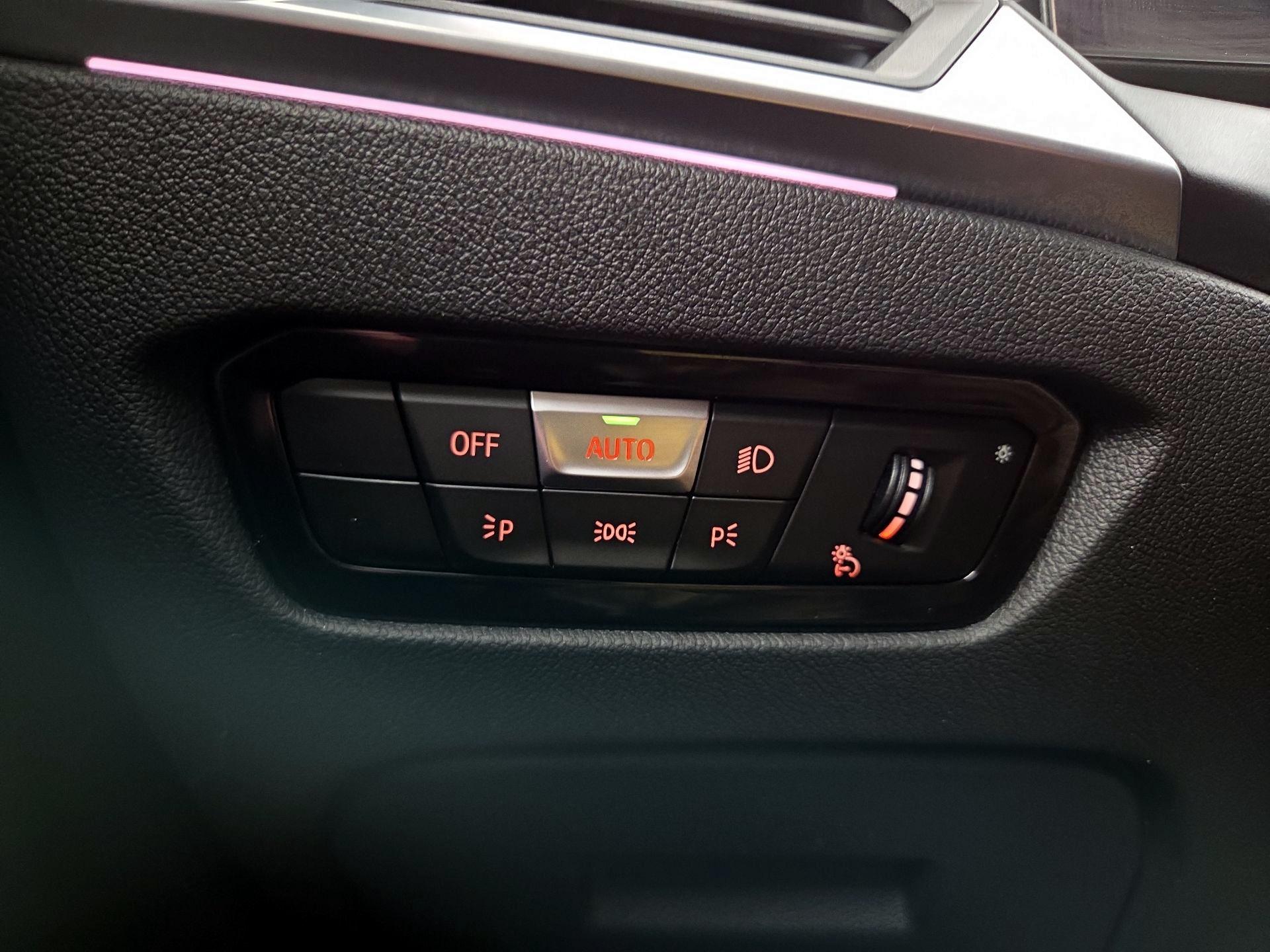 Thumbnail: 2024 BMW M4 - 13