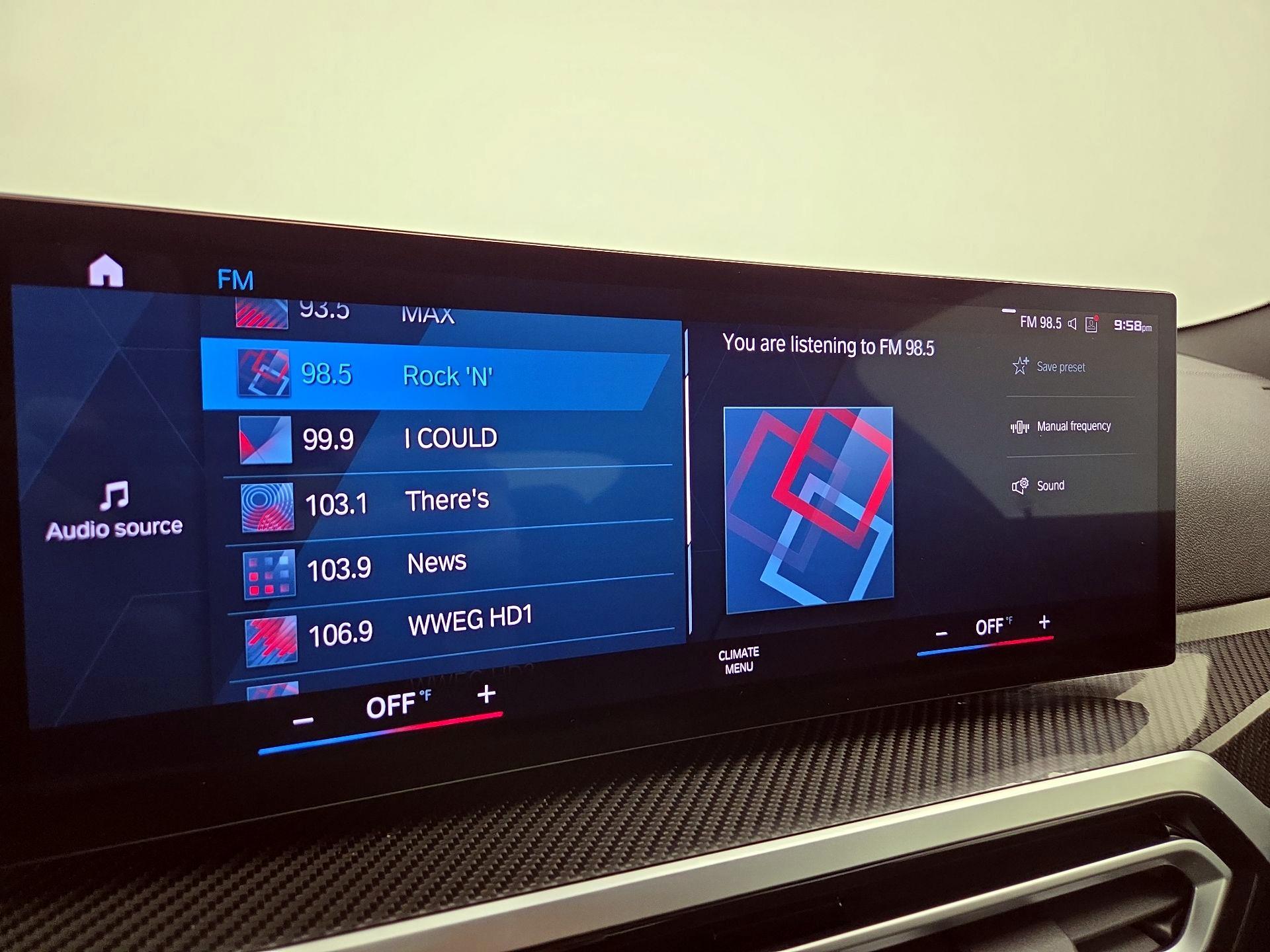 Thumbnail: 2024 BMW M4 - 16