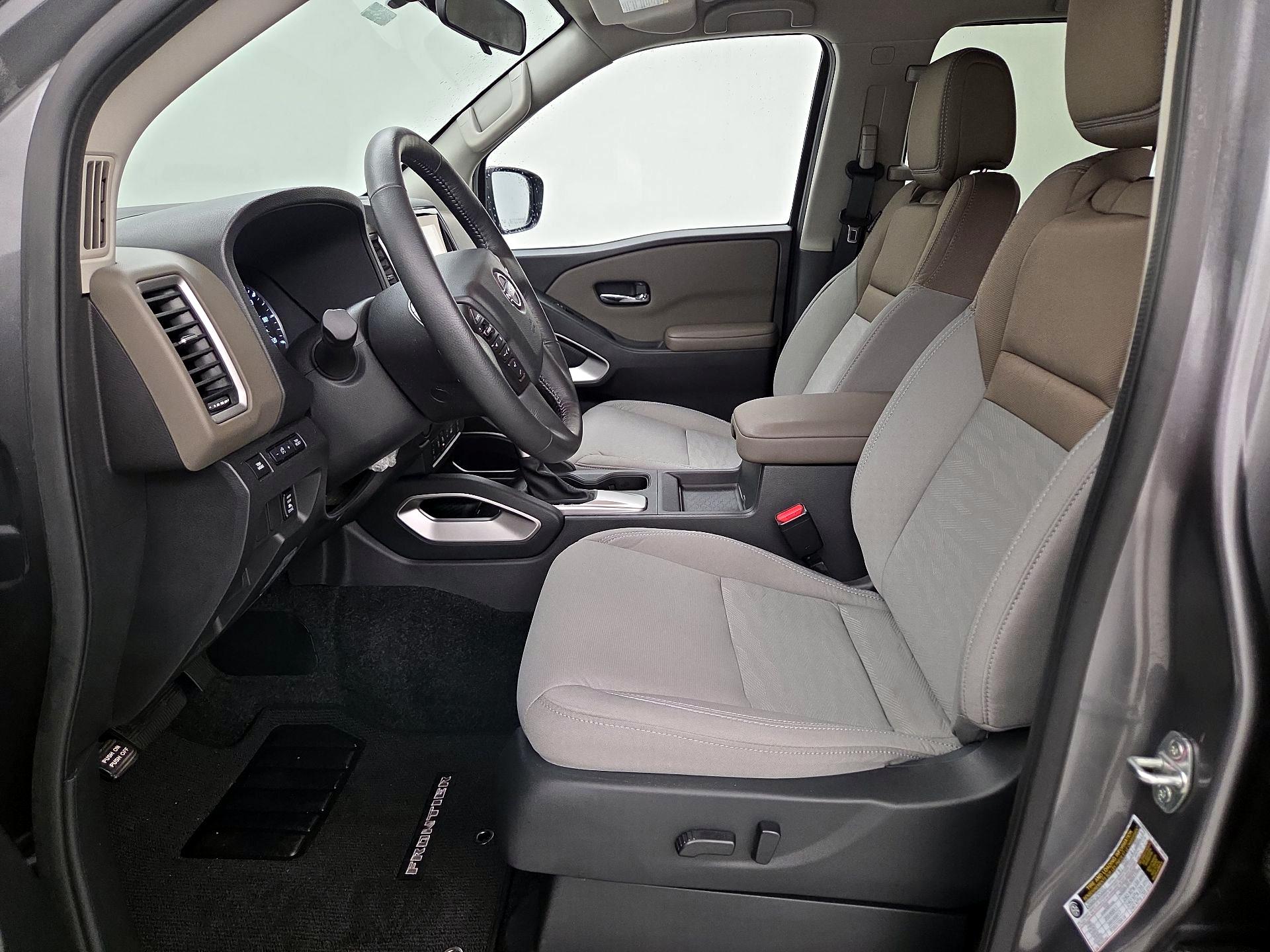 Thumbnail: 2024 Nissan Frontier - 11