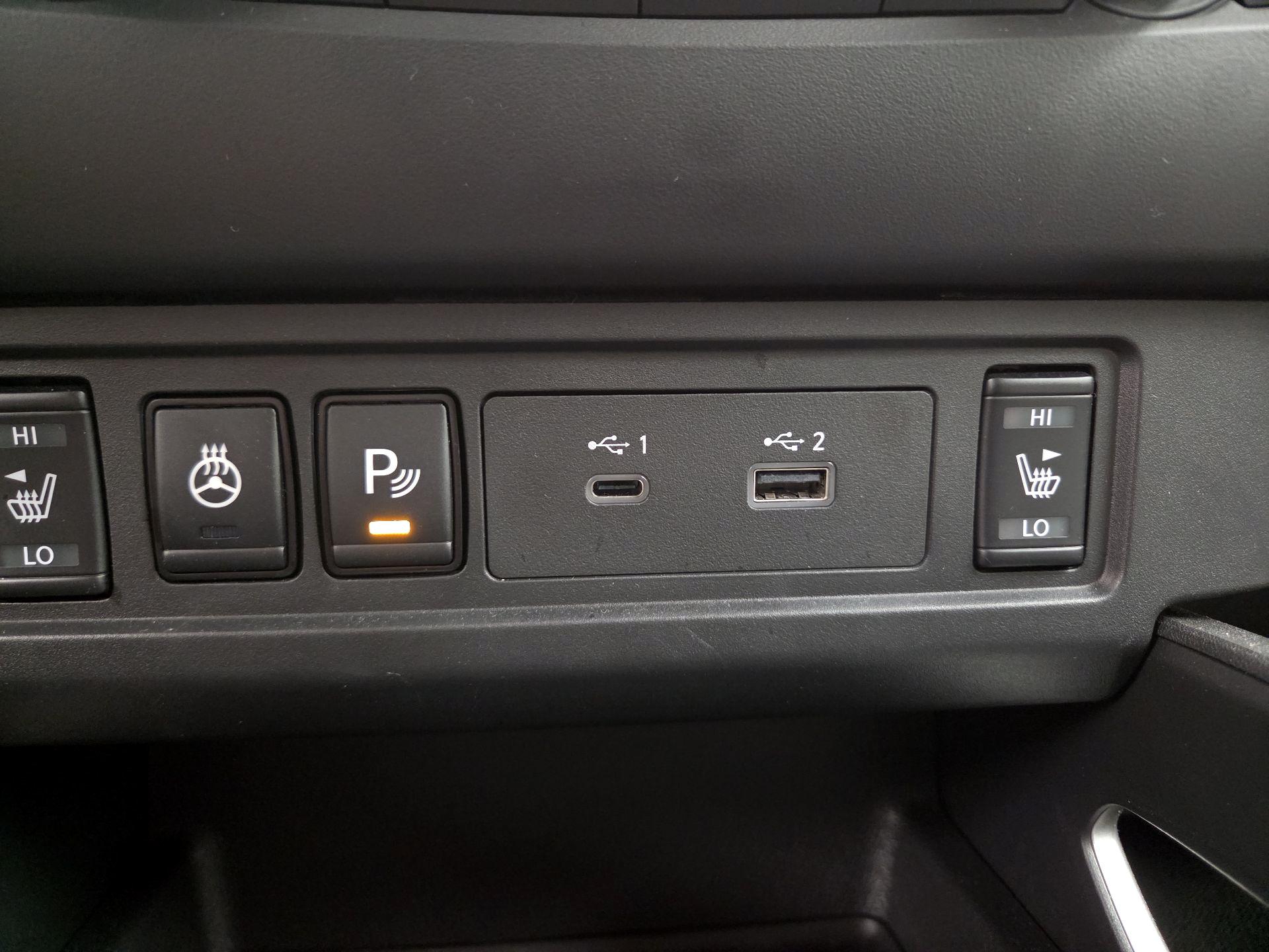 Thumbnail: 2024 Nissan Frontier - 18