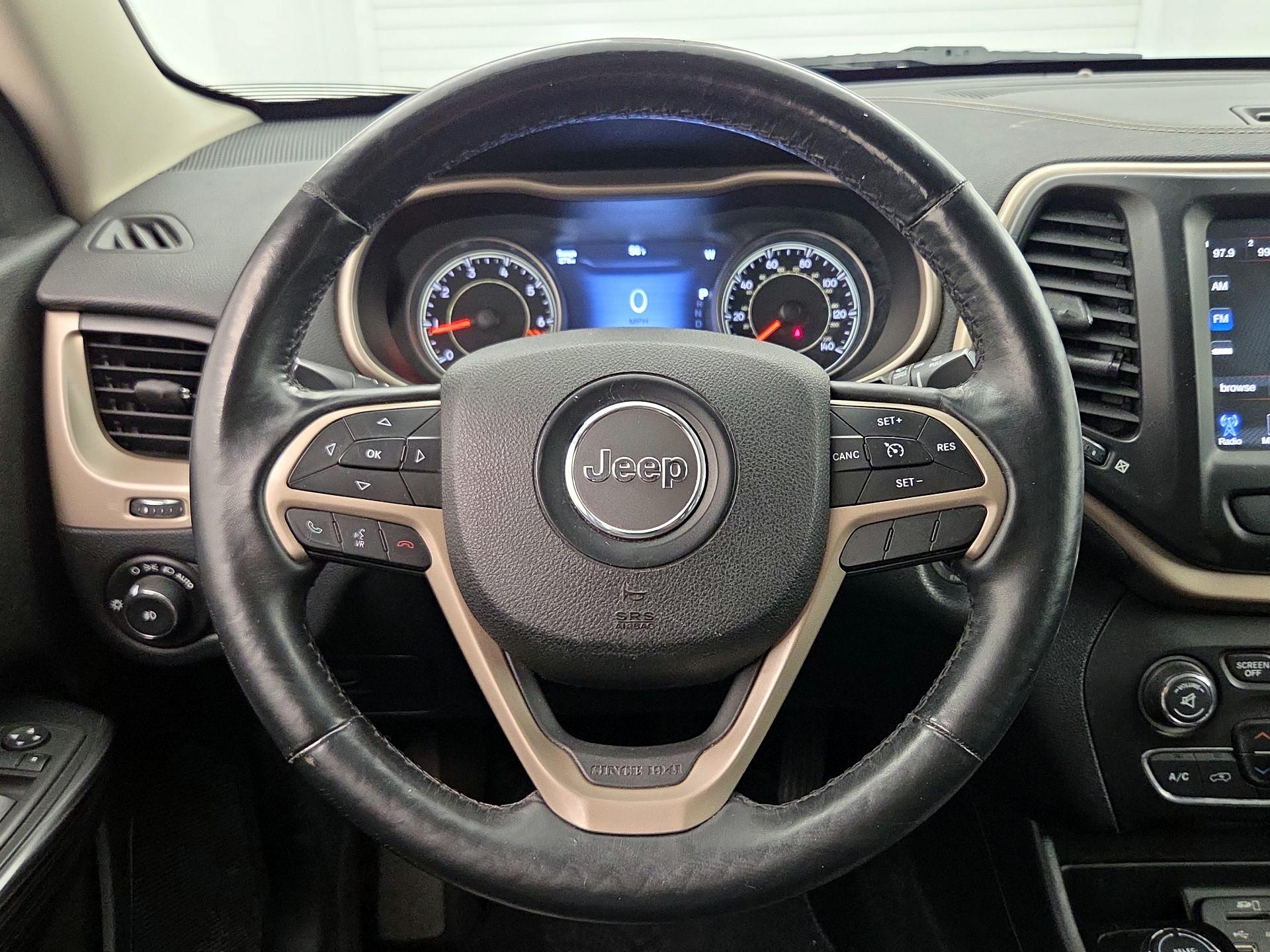 Thumbnail: 2014 Jeep Cherokee - 10