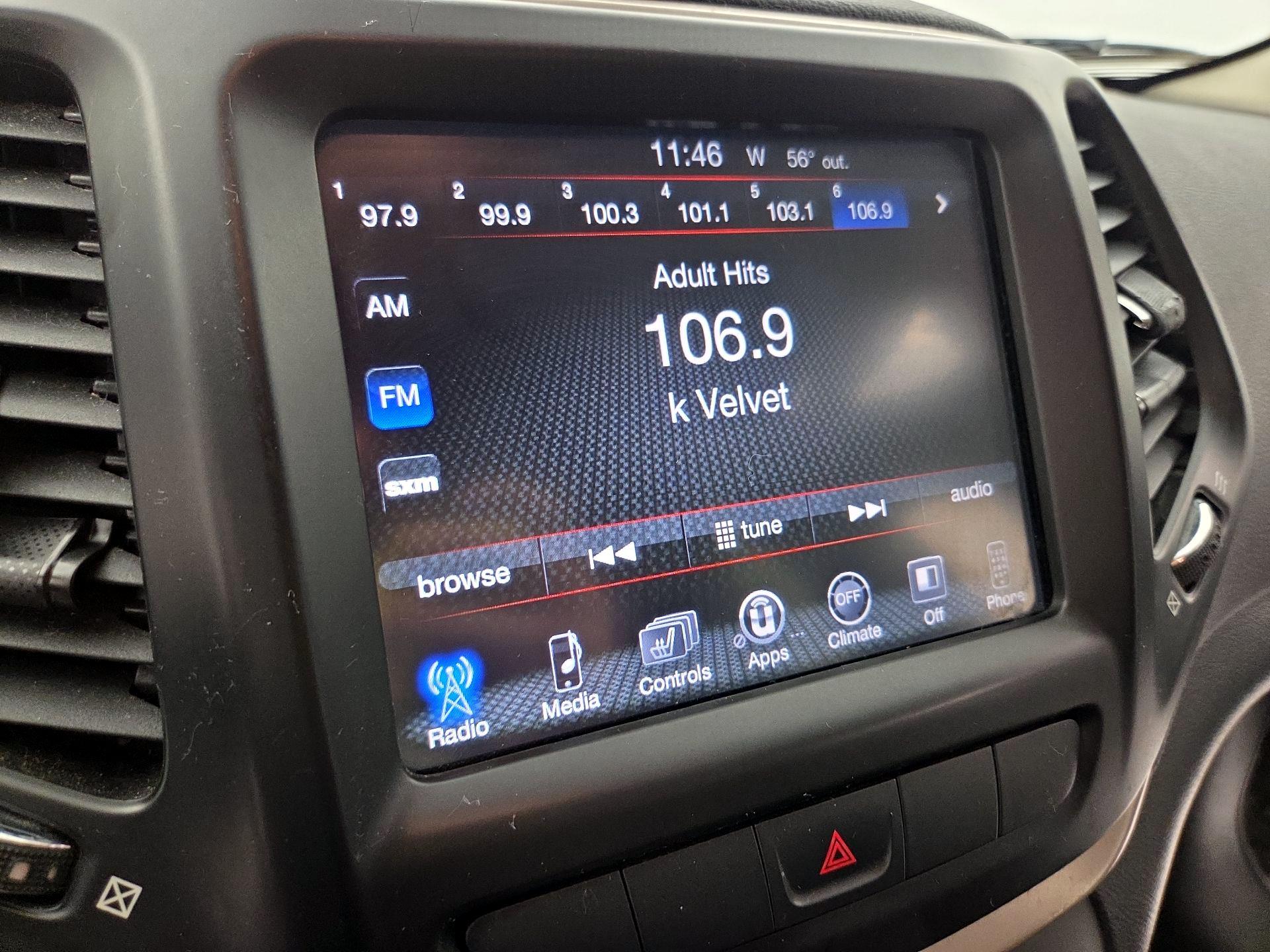 Thumbnail: 2014 Jeep Cherokee - 15