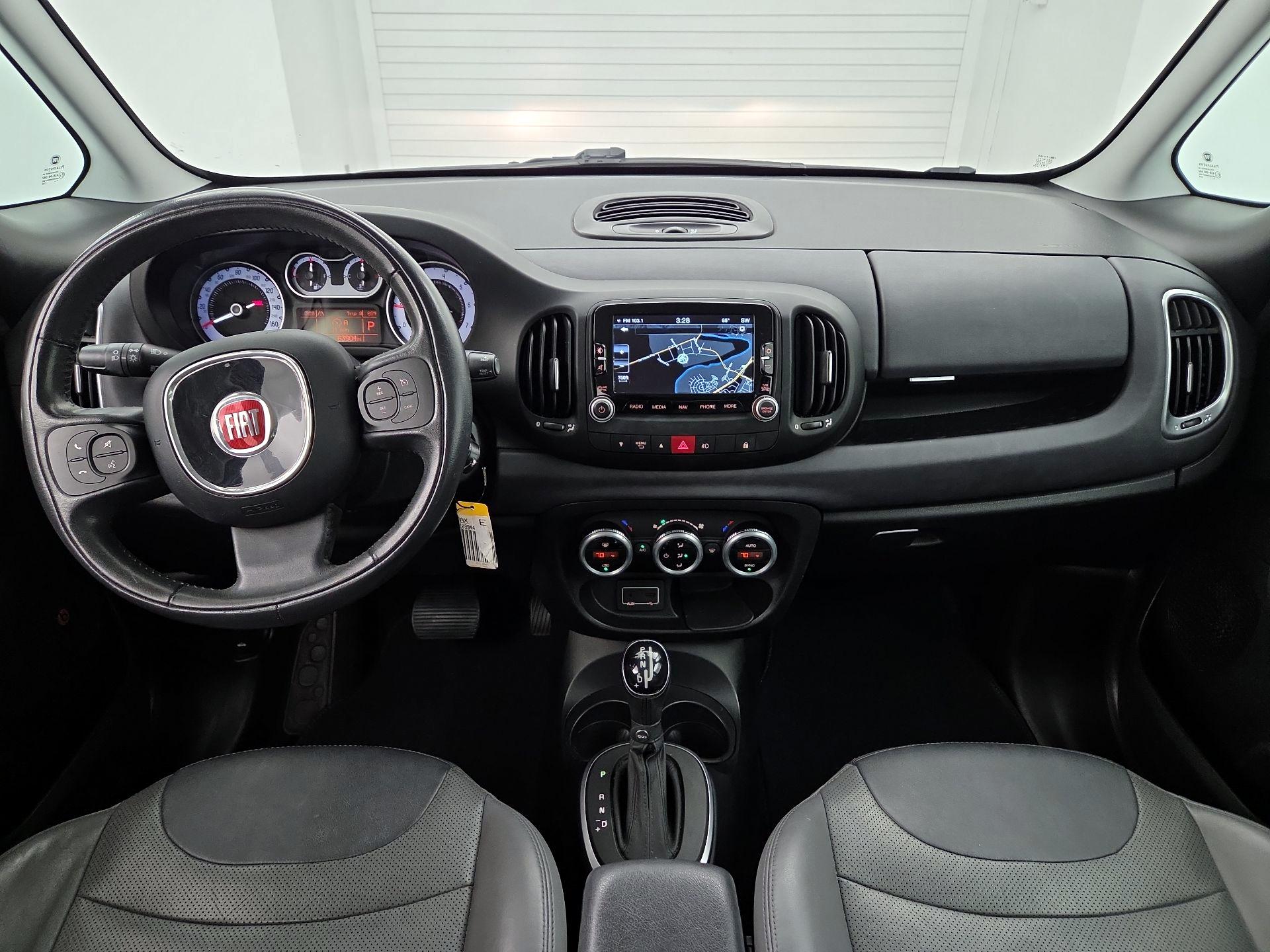 Thumbnail: 2017 Fiat 500L - 9