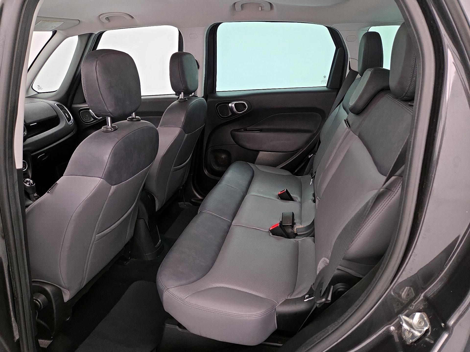 Thumbnail: 2017 Fiat 500L - 19