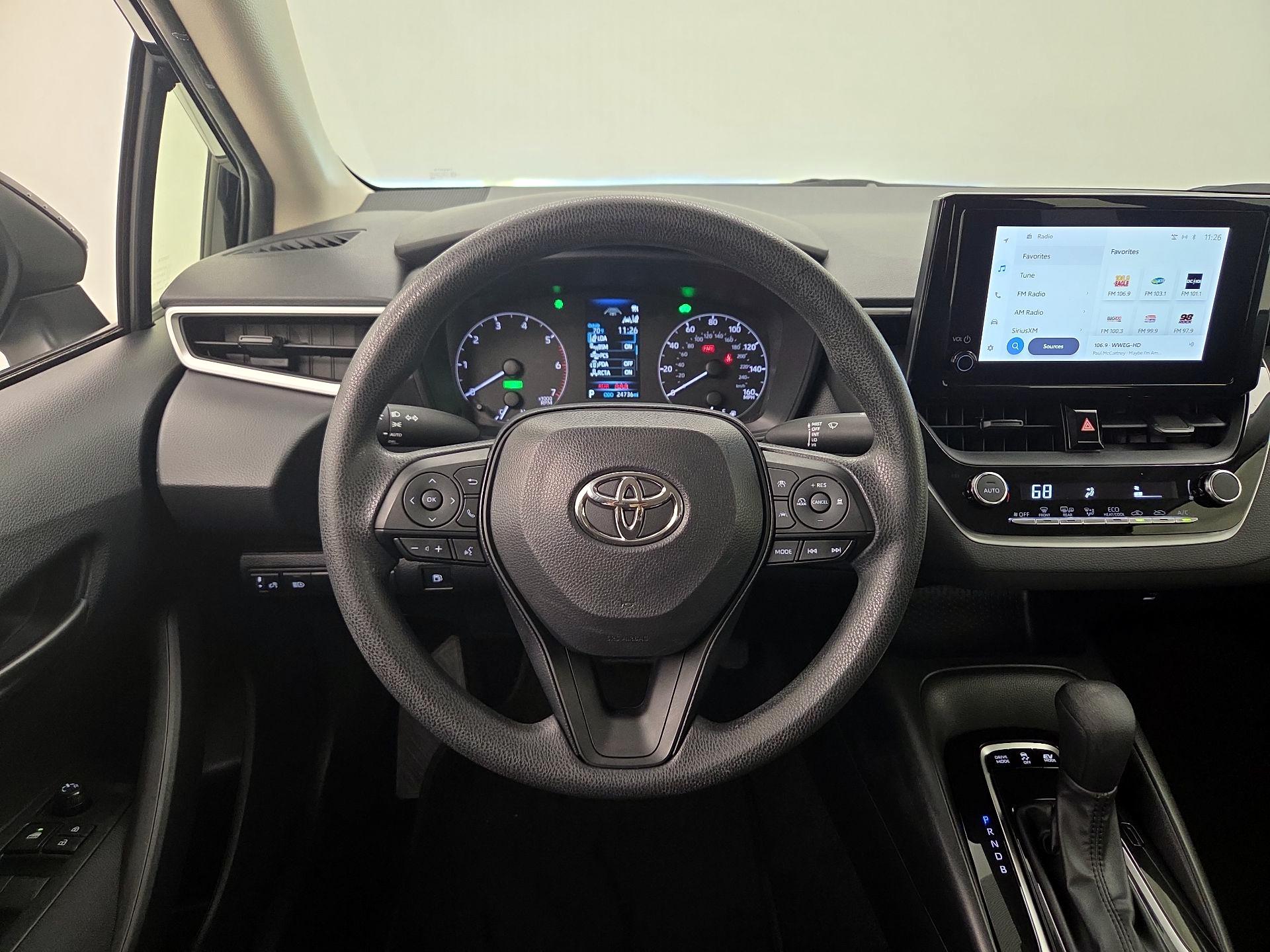 Thumbnail: 2023 Toyota Corolla - 10