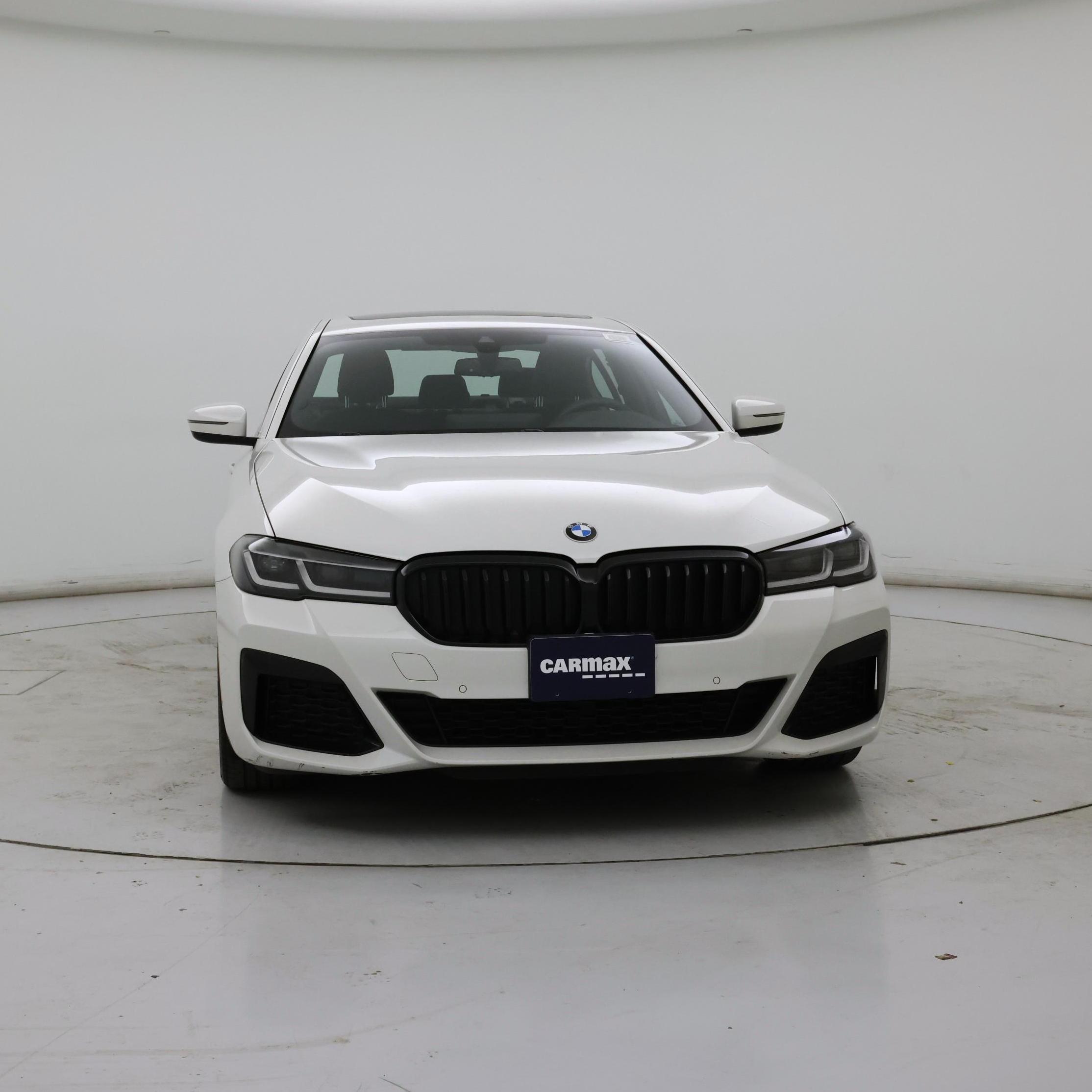 Thumbnail: 2023 BMW 5 Series - 5