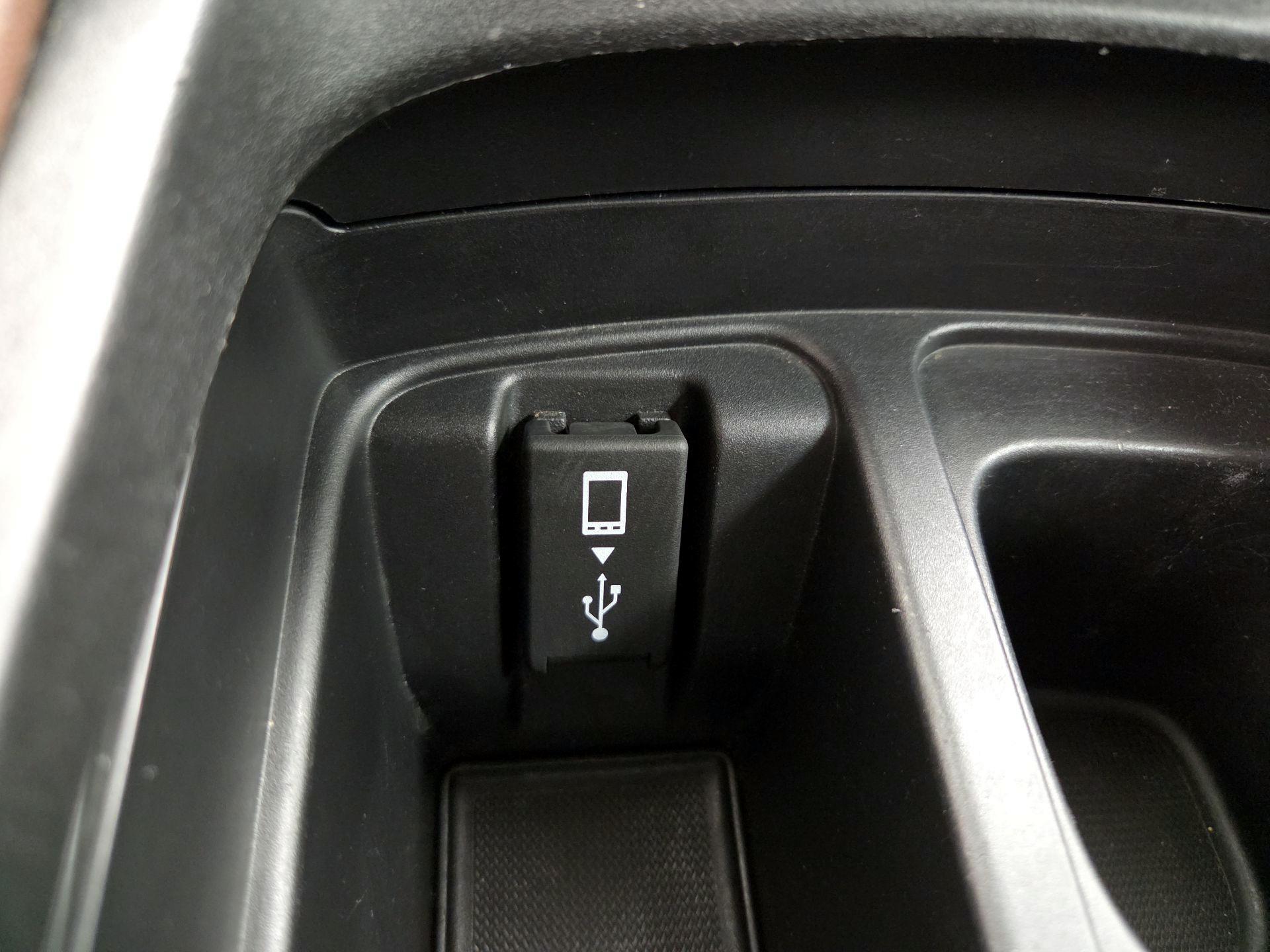 Thumbnail: 2021 Acura RDX - 19