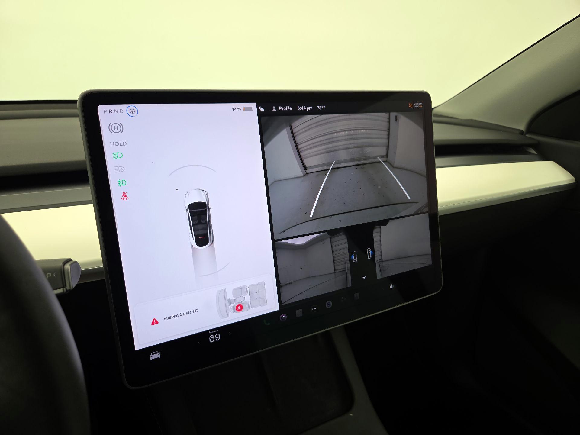 Thumbnail: 2022 Tesla Model Y - 14