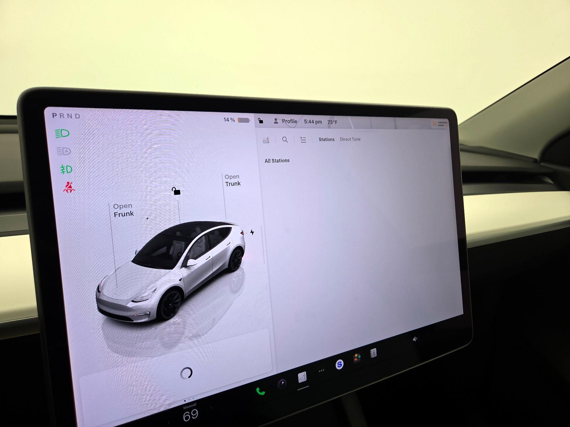 Thumbnail: 2022 Tesla Model Y - 15