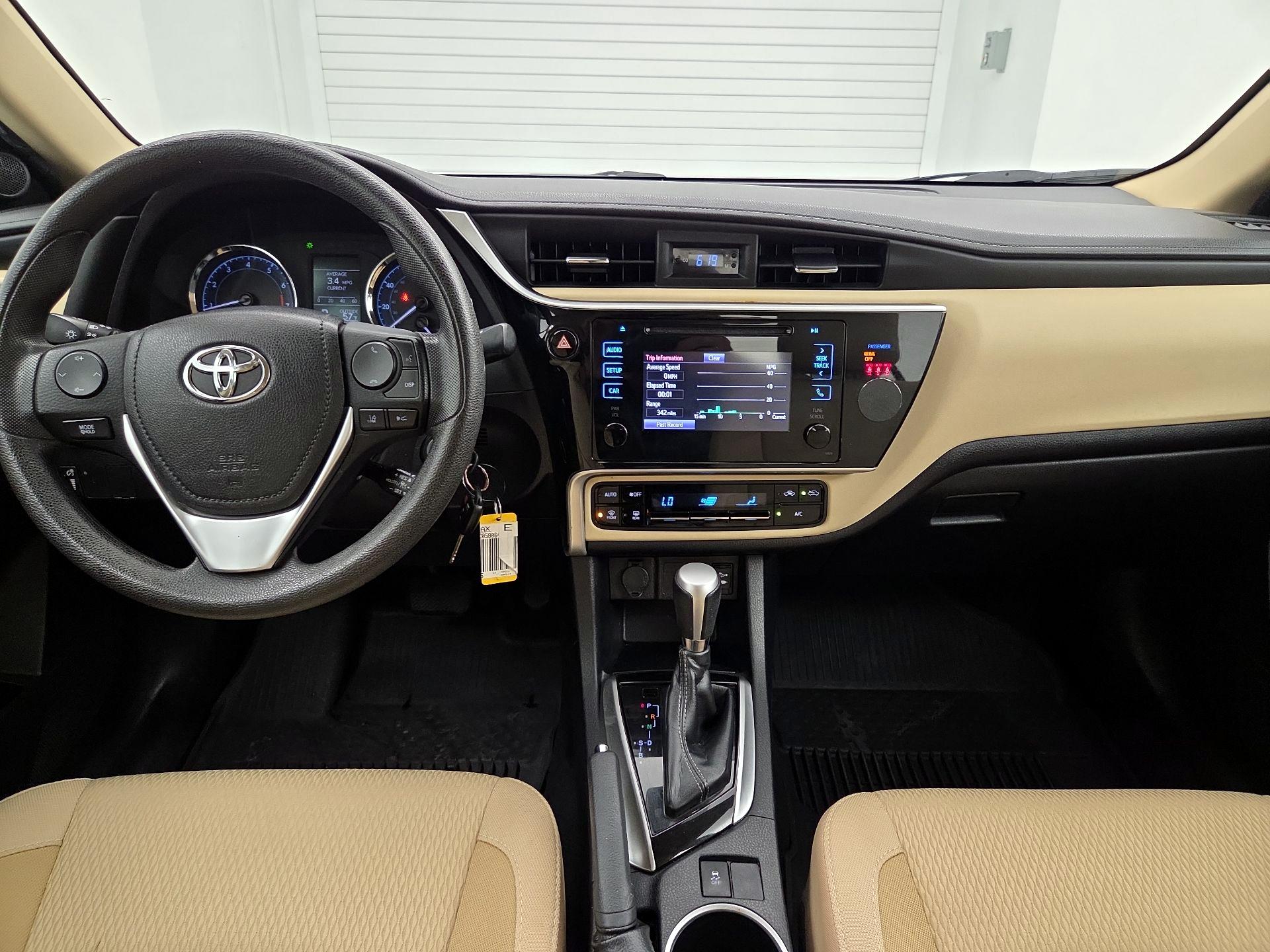 Thumbnail: 2018 Toyota Corolla - 9