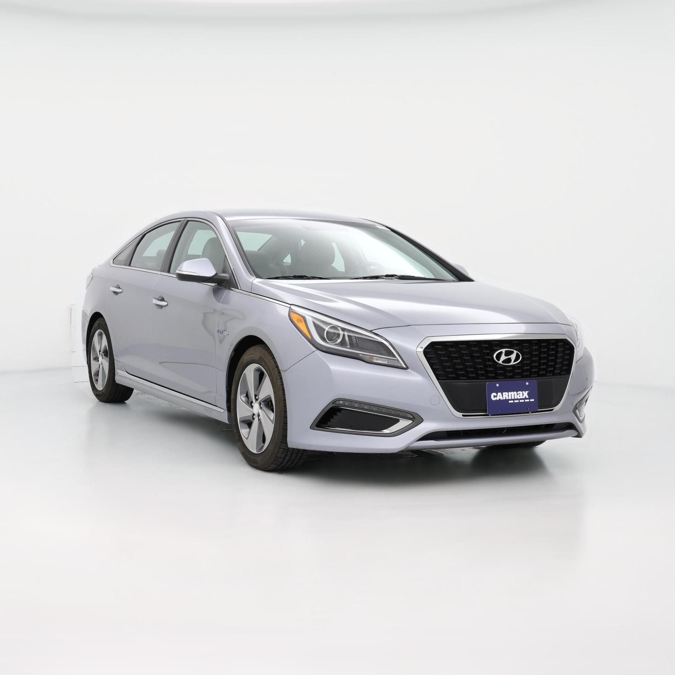 Thumbnail: 2017 Hyundai Sonata - 1