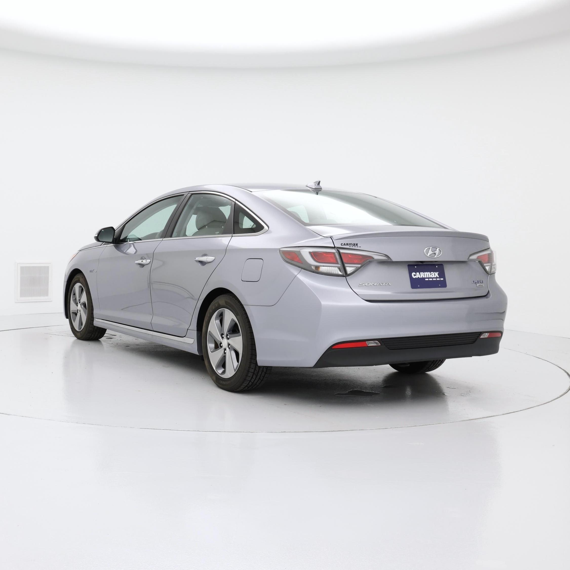 Thumbnail: 2017 Hyundai Sonata - 2