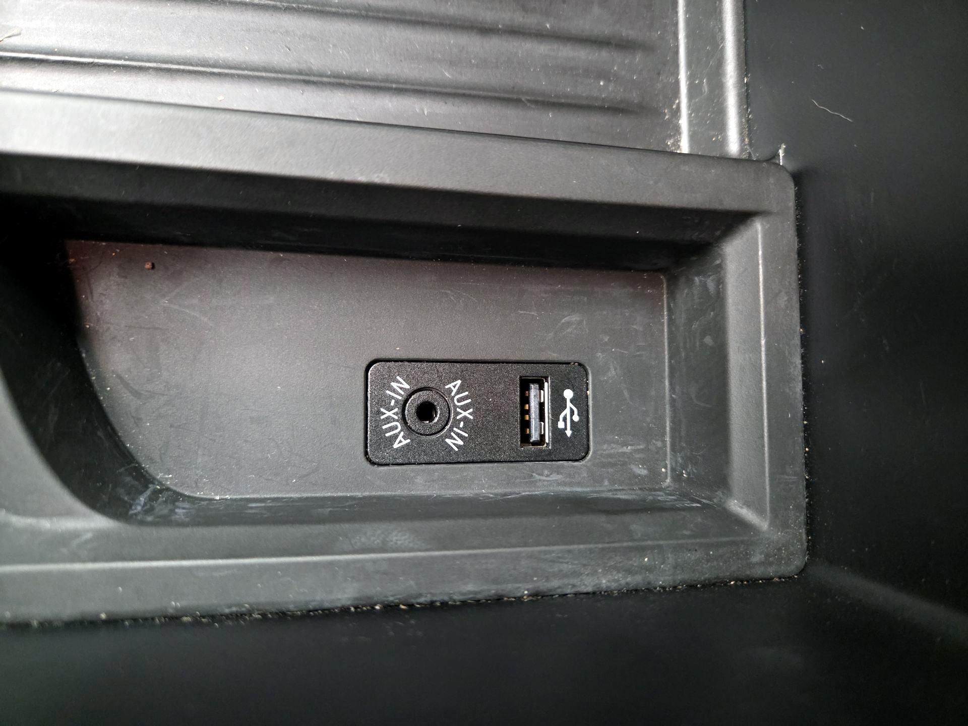 Thumbnail: 2016 BMW 2 Series - 18