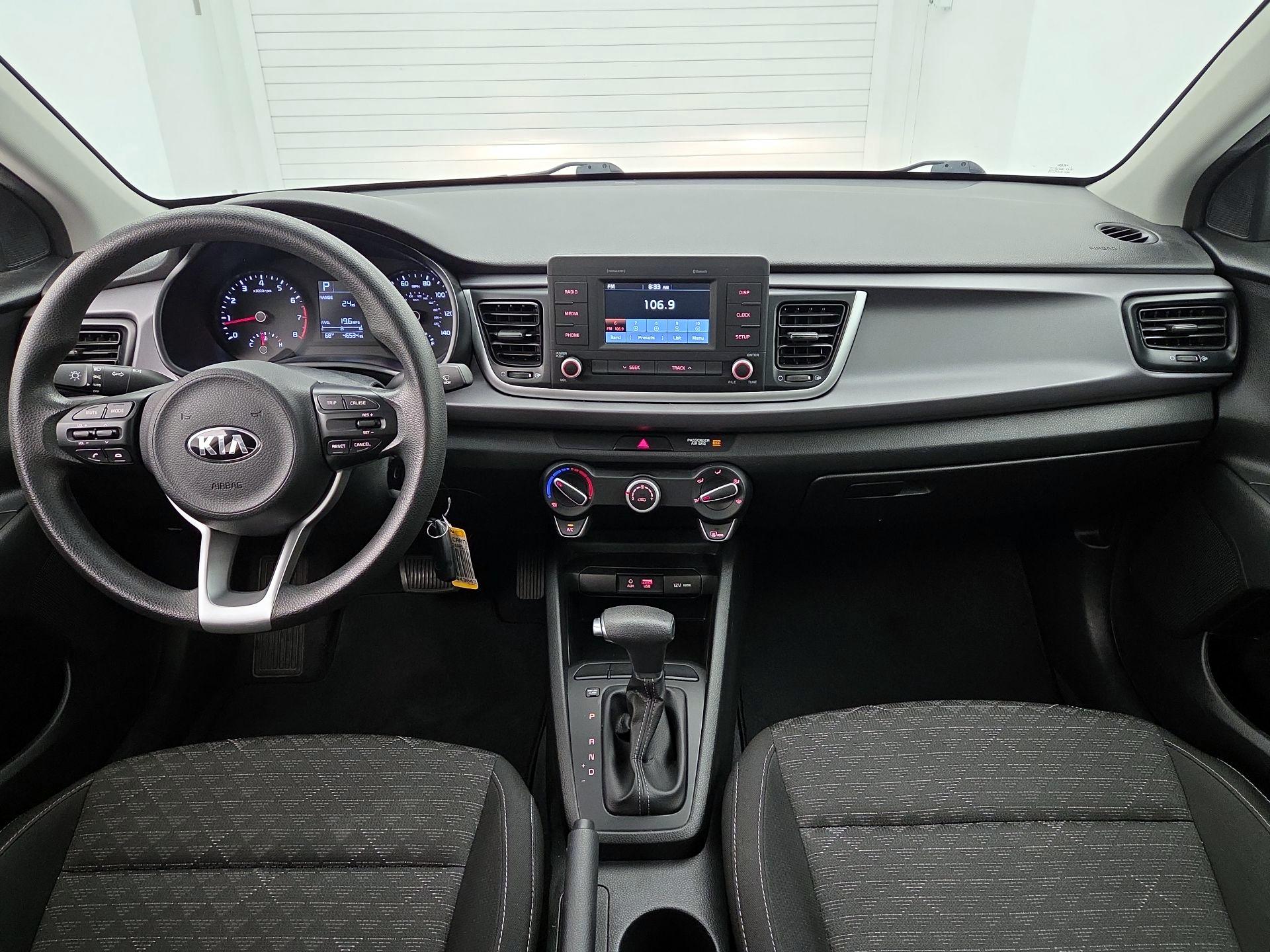 Thumbnail: 2018 Kia Rio - 9