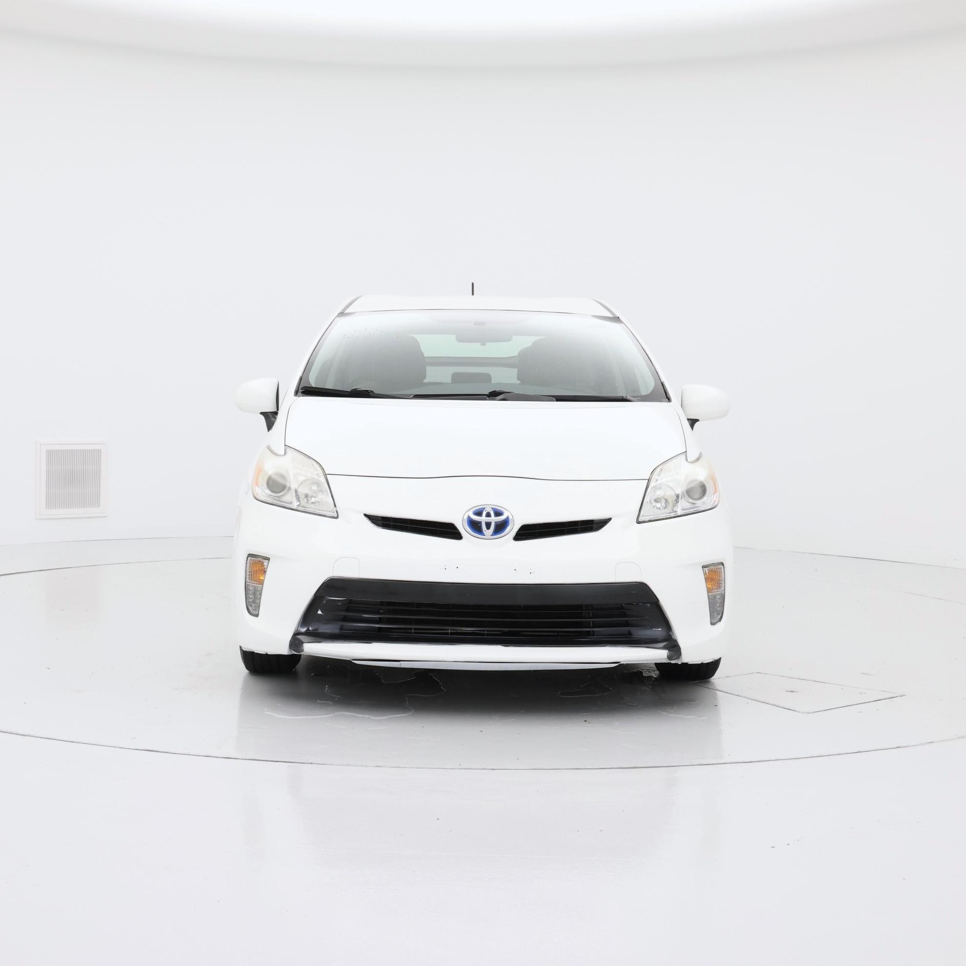 Thumbnail: 2014 Toyota Prius - 5